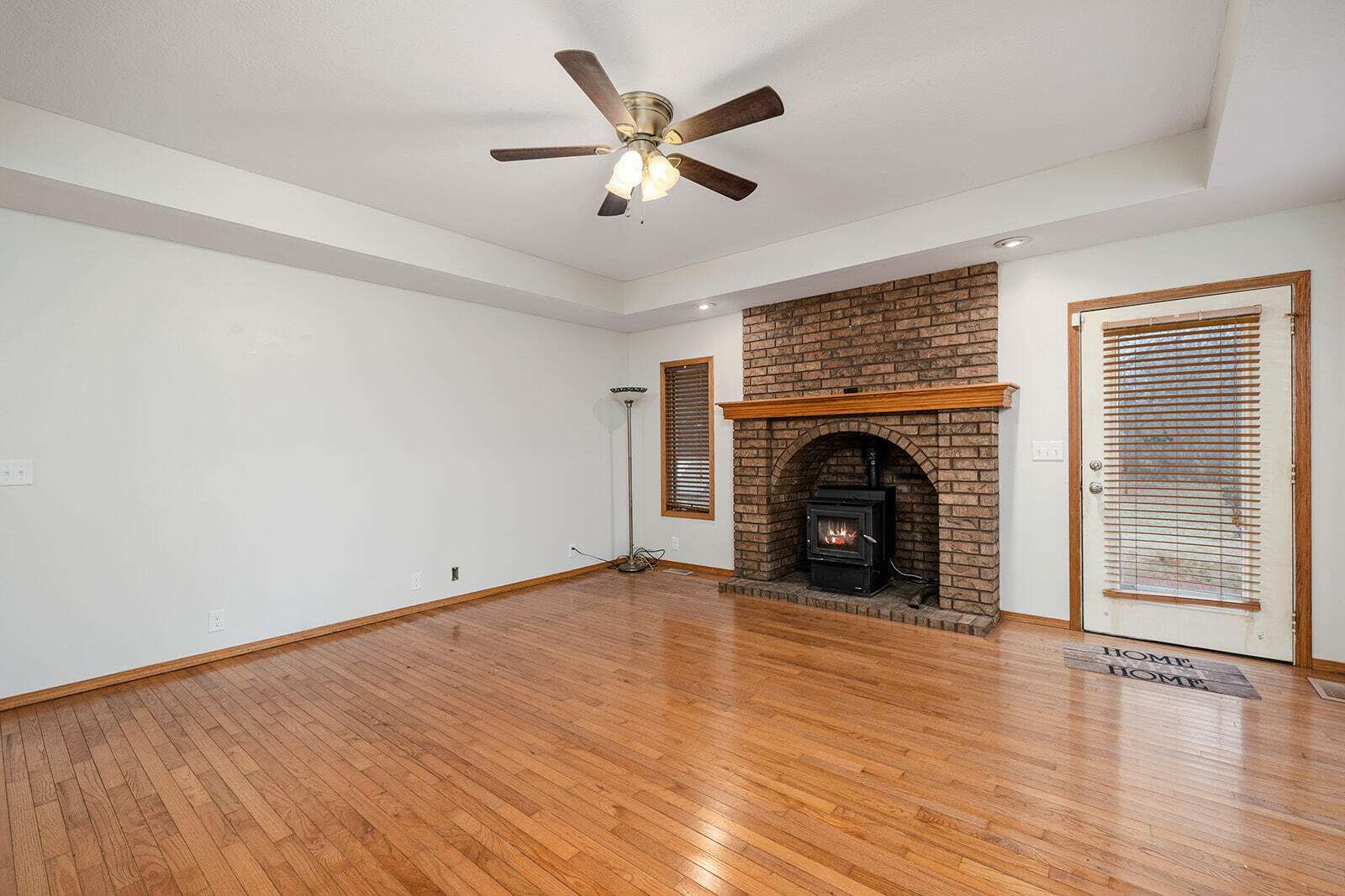 846 South Linden Avenue Property Photo 12