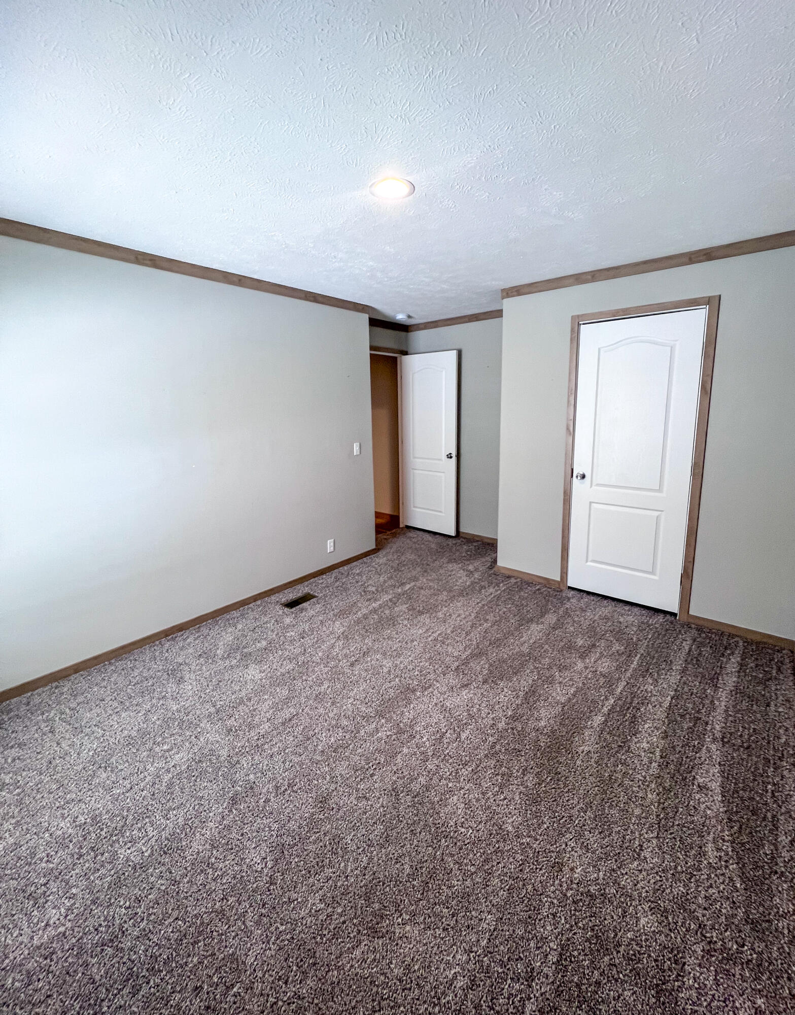 22641 County Road 203 Property Photo 28