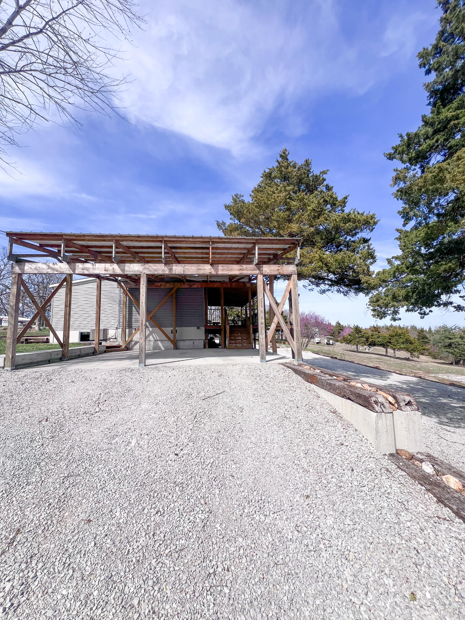 22641 County Road 203 Property Photo 40