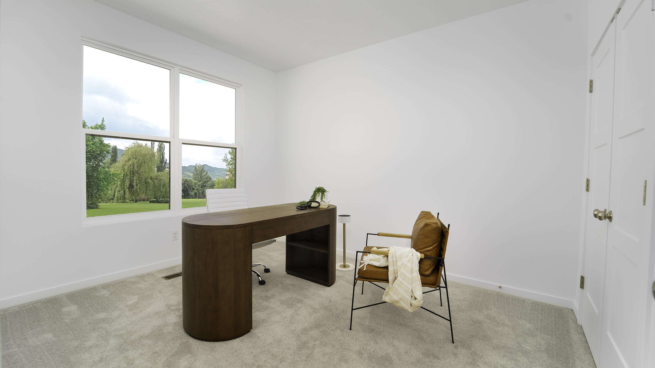 1778 North Hawthorne Place Property Photo 7