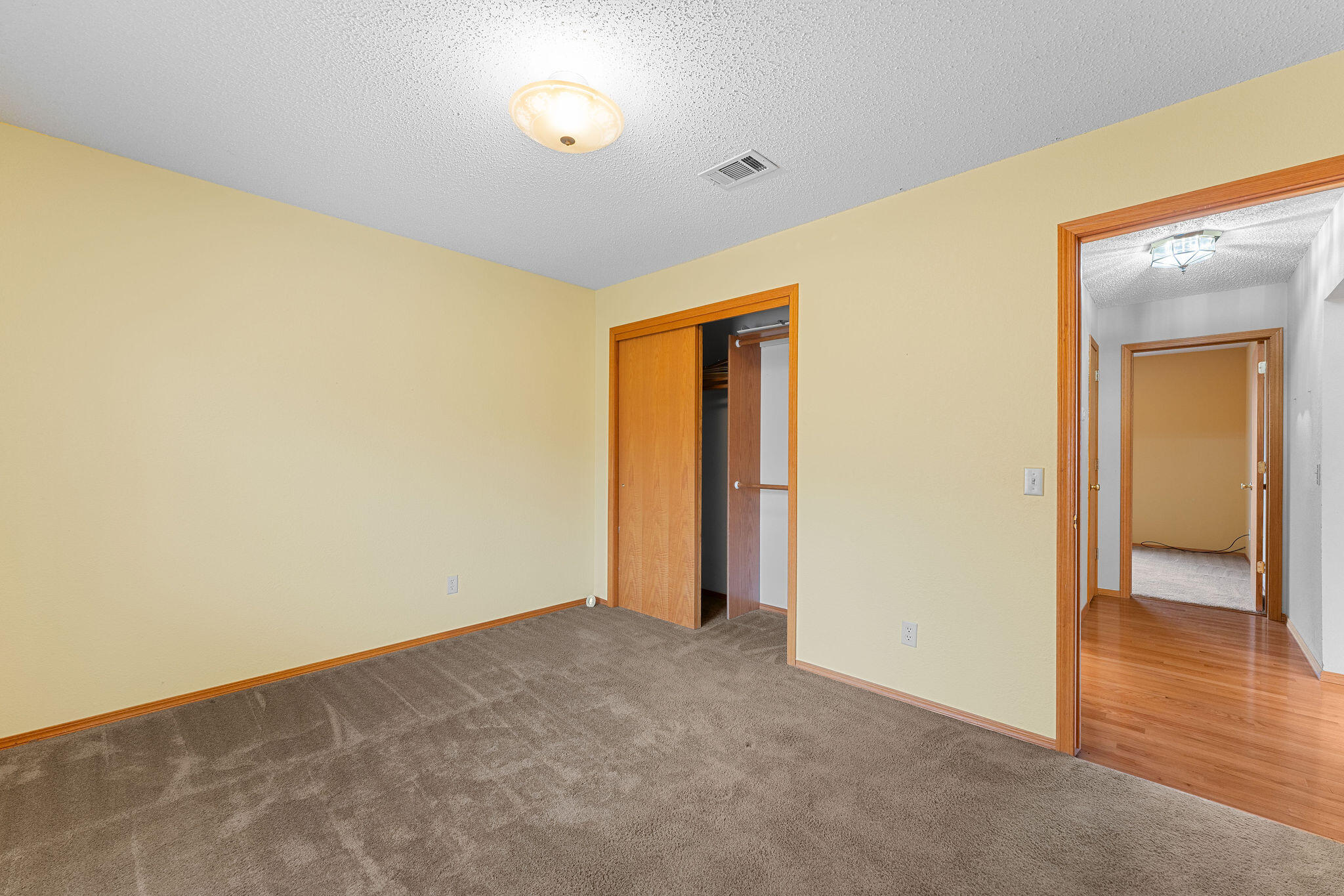 916 Skyview Drive Property Photo 22