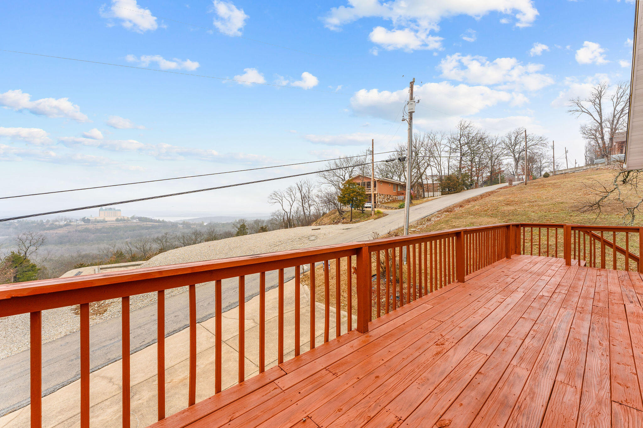 916 Skyview Drive Property Photo 38