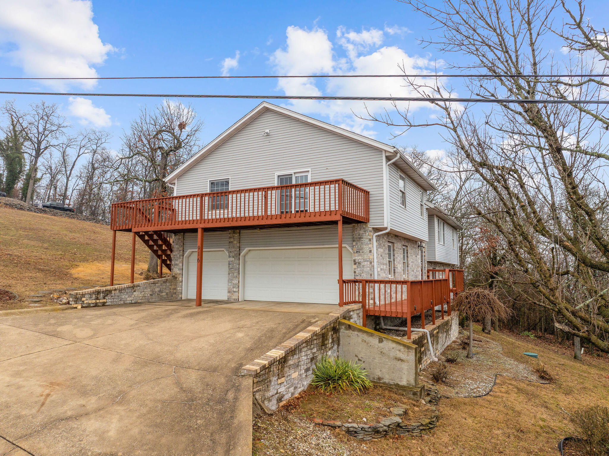 916 Skyview Drive Property Photo 41