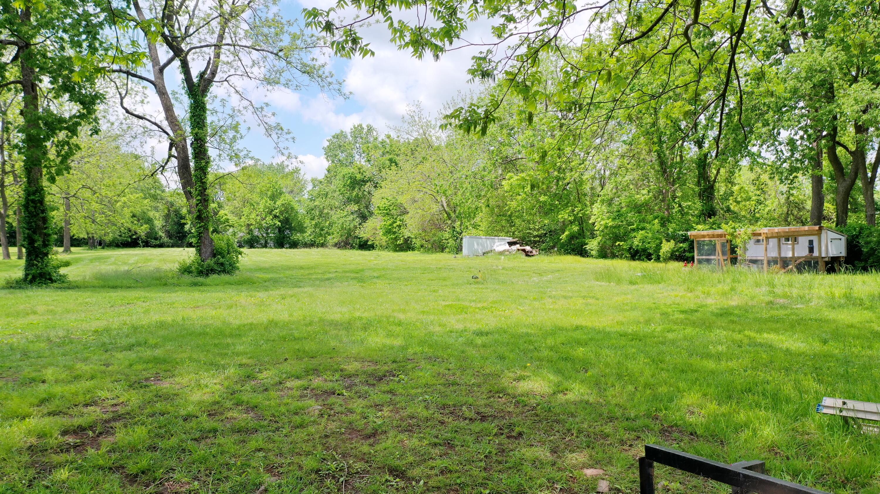 217 North Miller Avenue Property Photo 7