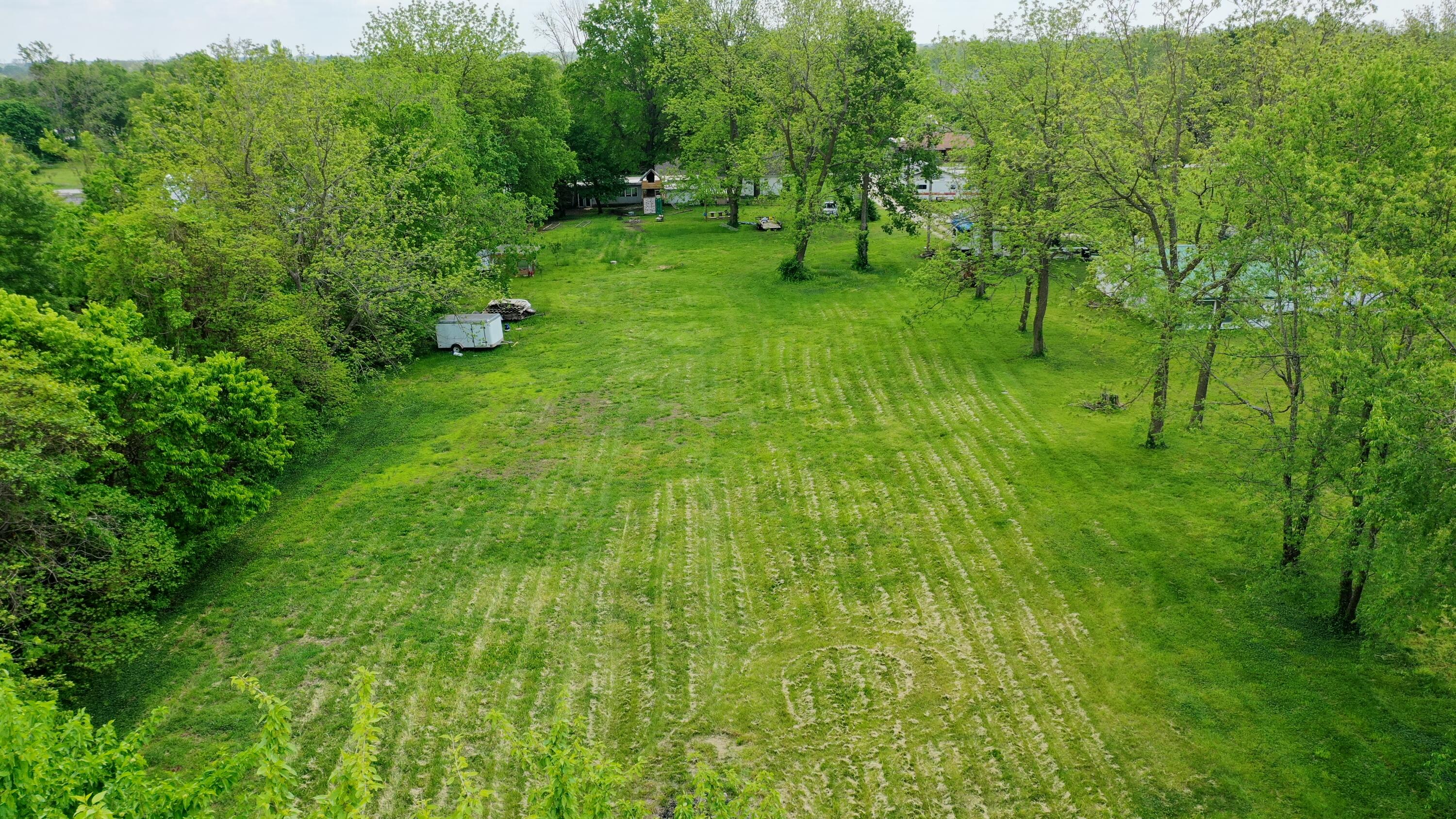217 North Miller Avenue Property Photo 33