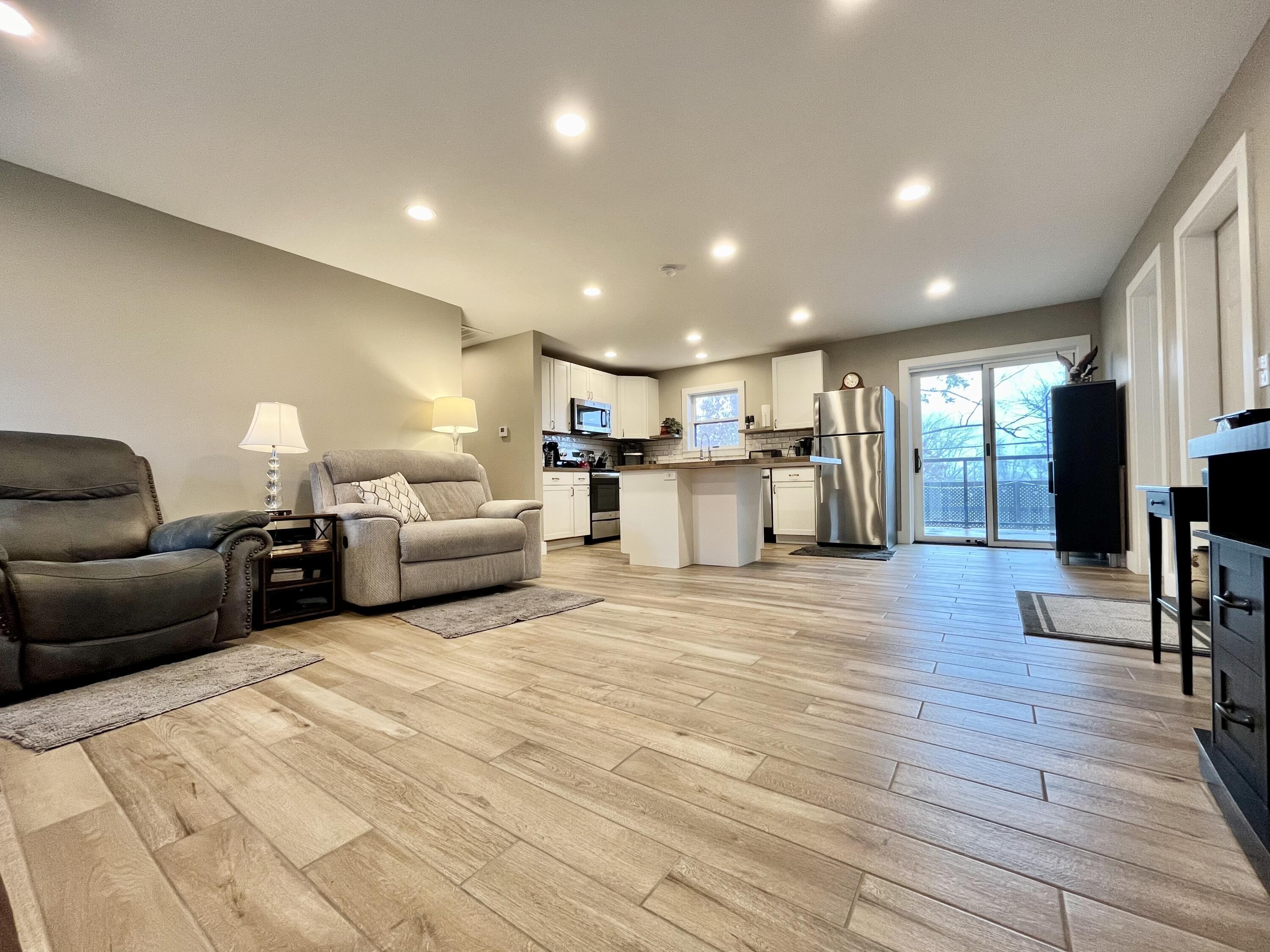 1801 Boswell Avenue Property Photo 19