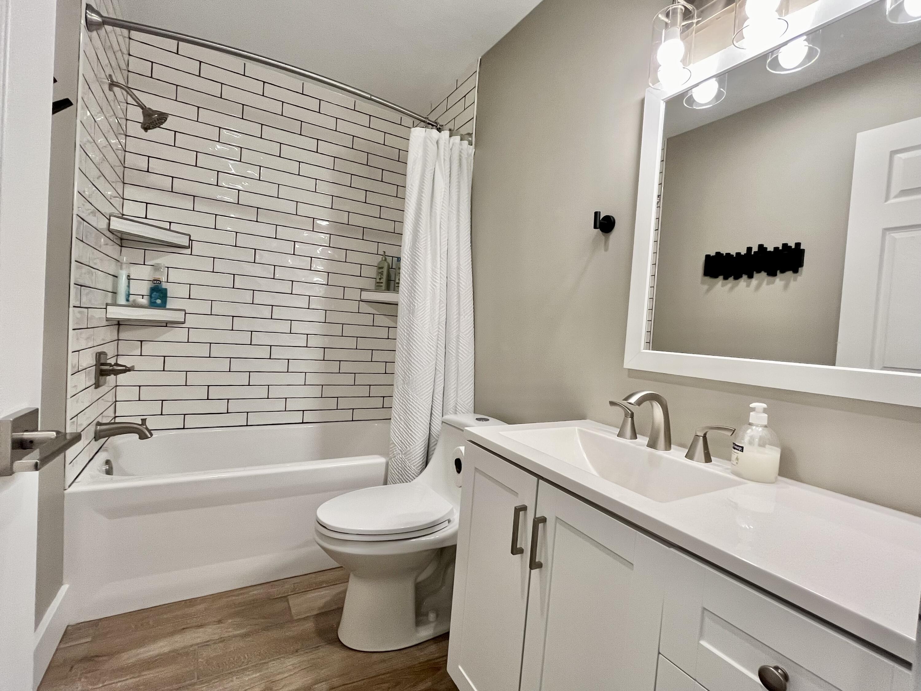 1801 Boswell Avenue Property Photo 28