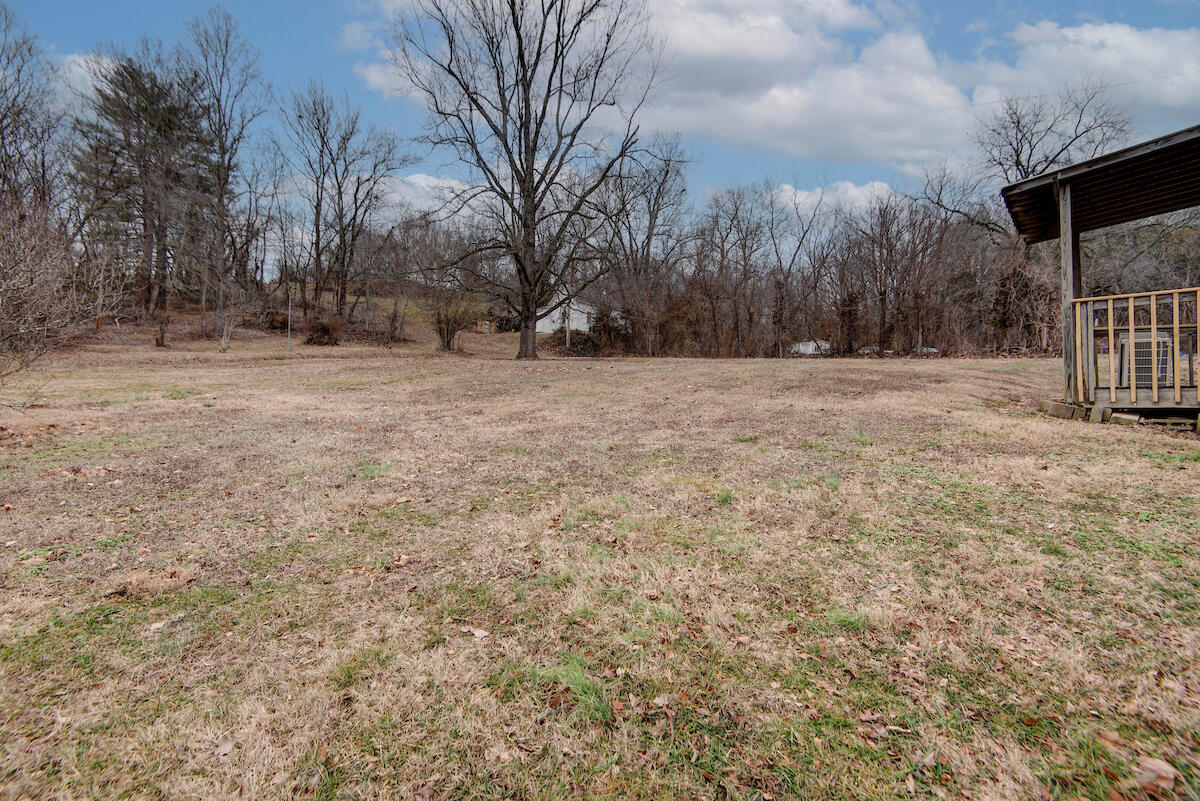 510 East Lockhart Street Property Photo 6
