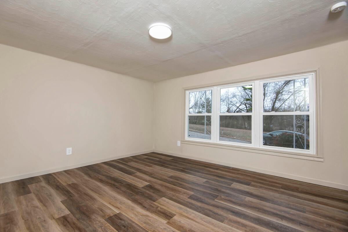 510 East Lockhart Street Property Photo 11