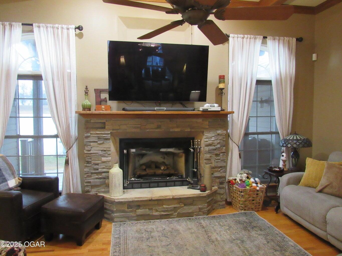 4314 Wisteria Way Property Photo 2