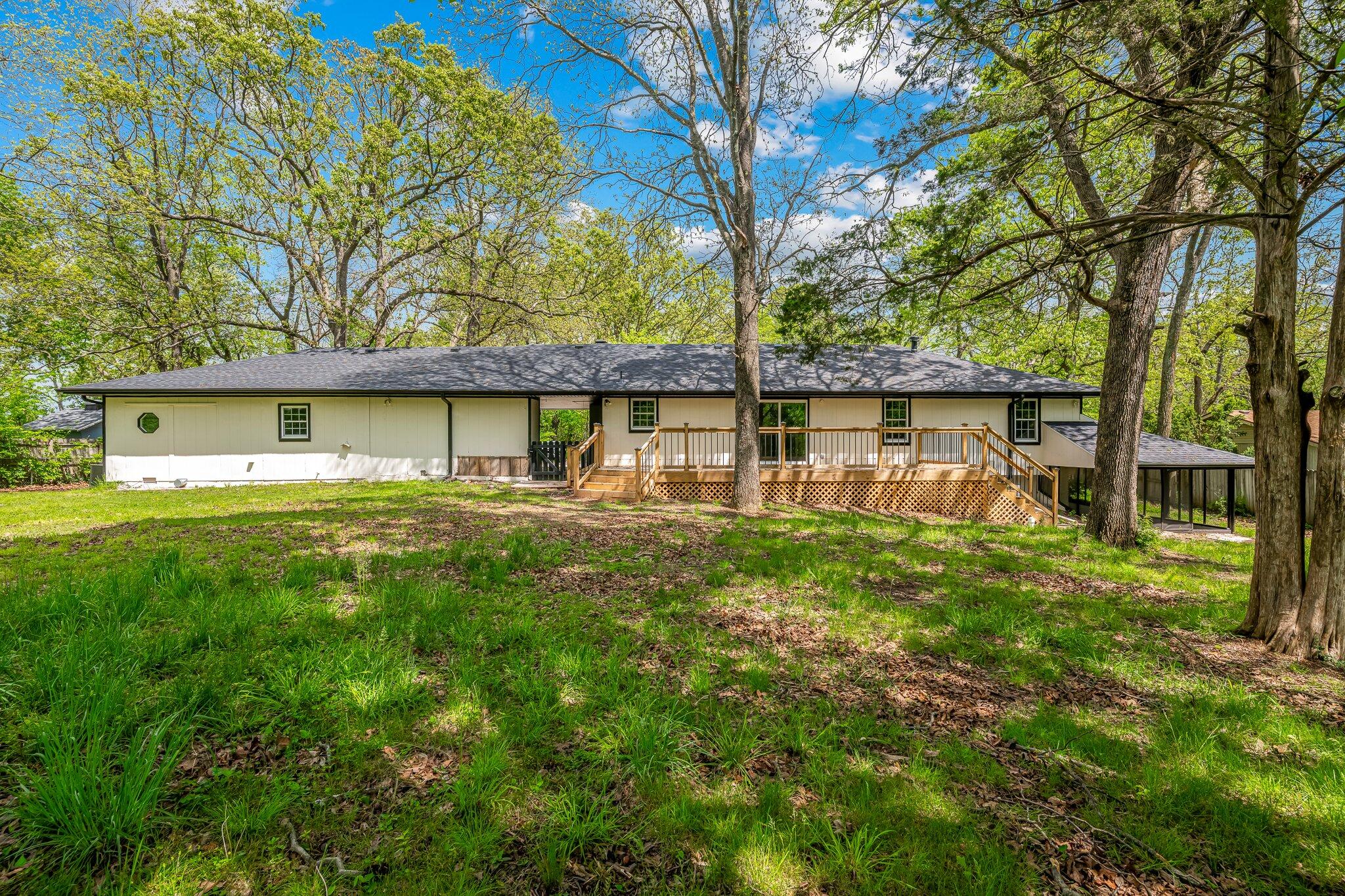 4607 South Chrisman Avenue Property Photo 4