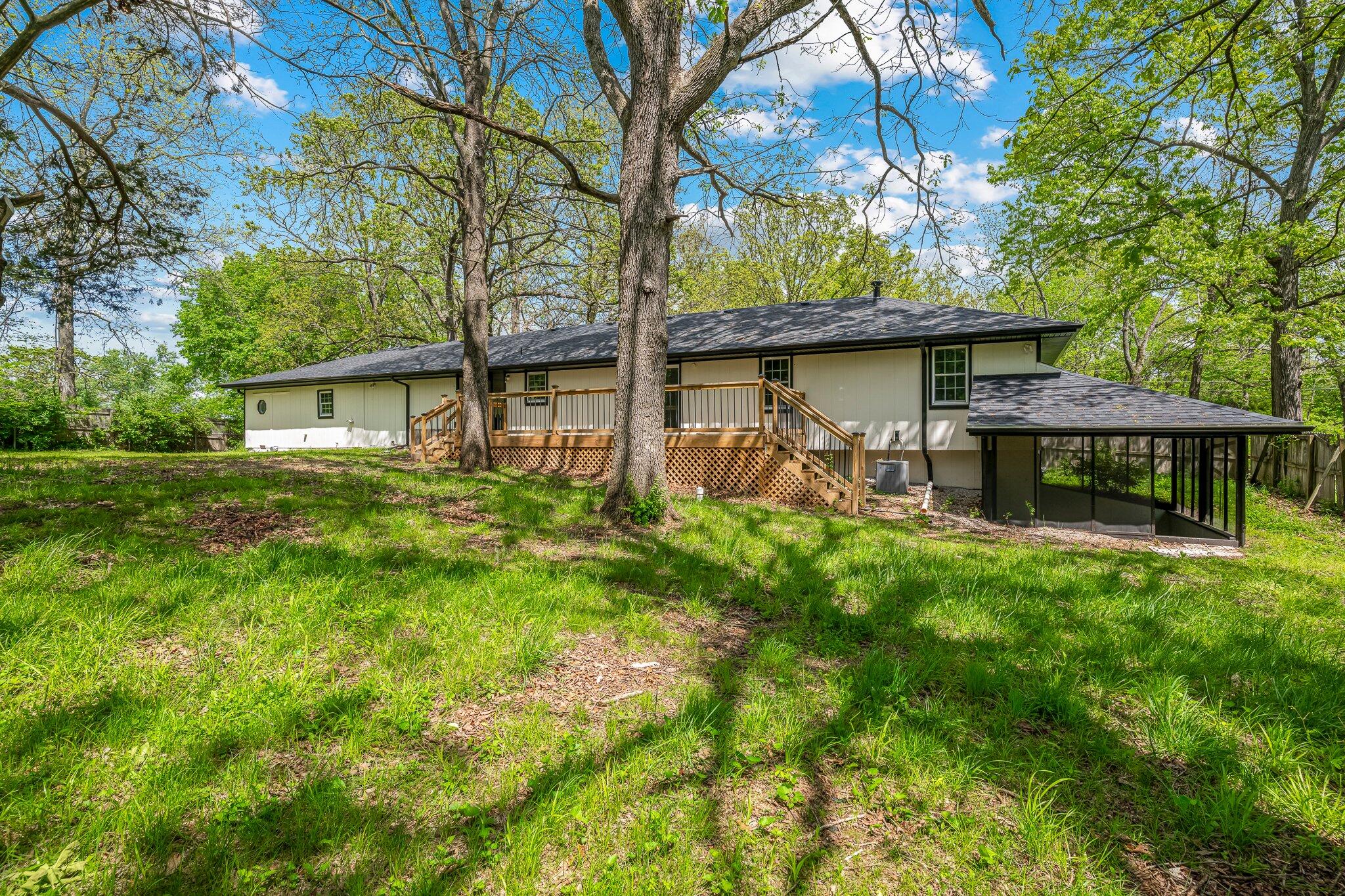 4607 South Chrisman Avenue Property Photo 5