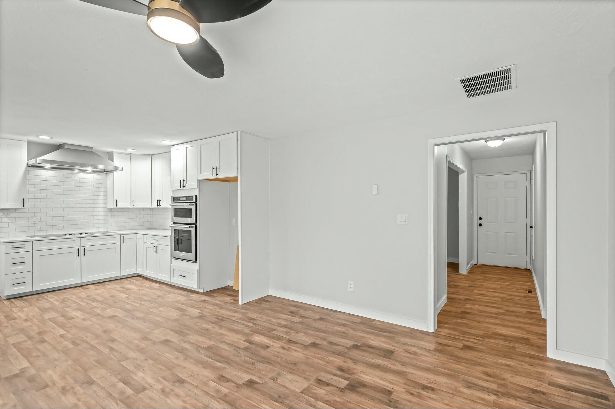 4607 South Chrisman Avenue Property Photo 9