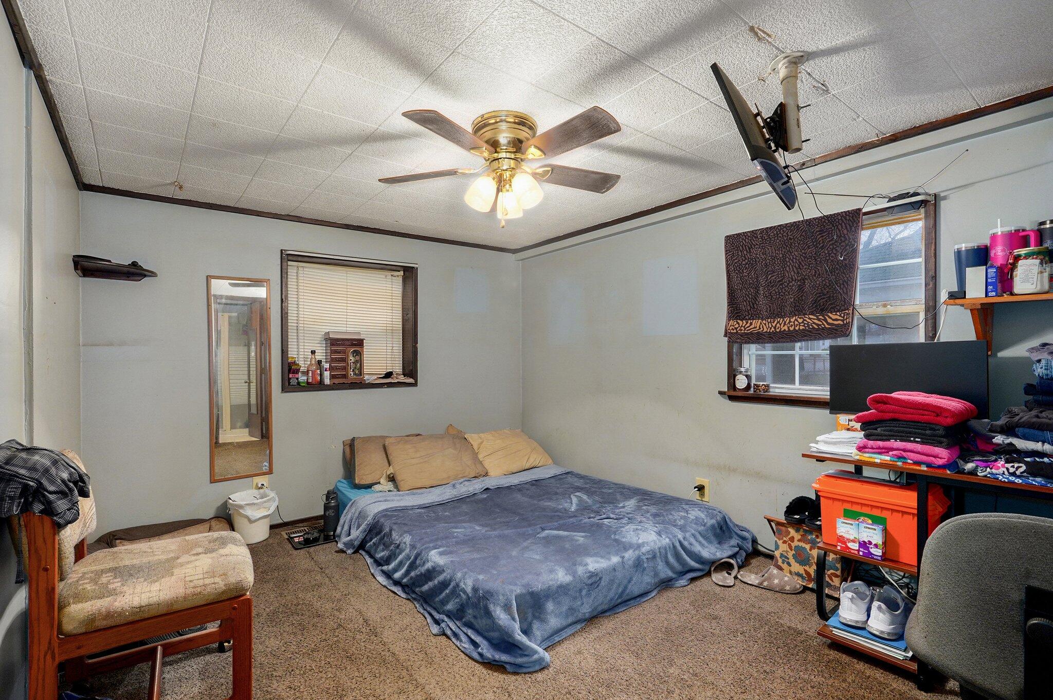 1541 East Talmage Street Property Photo 7