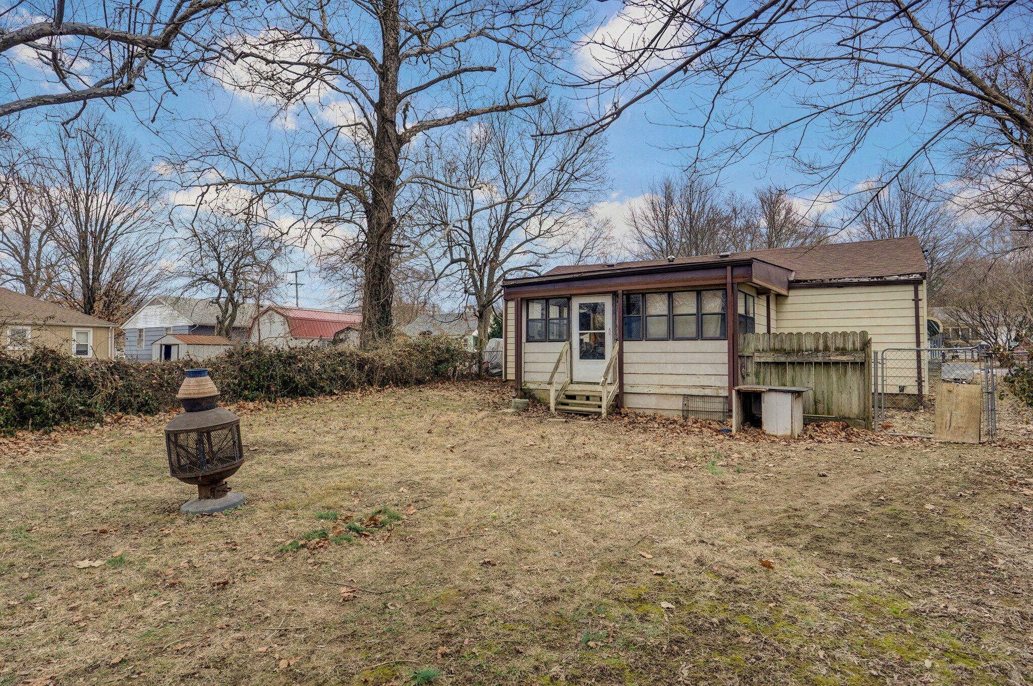 1541 East Talmage Street Property Photo 20