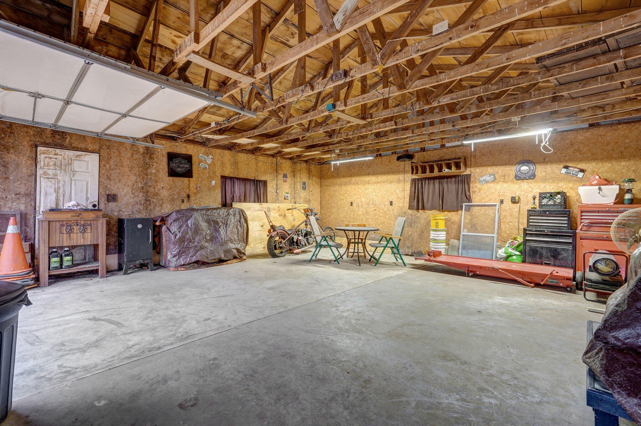 1541 East Talmage Street Property Photo 24