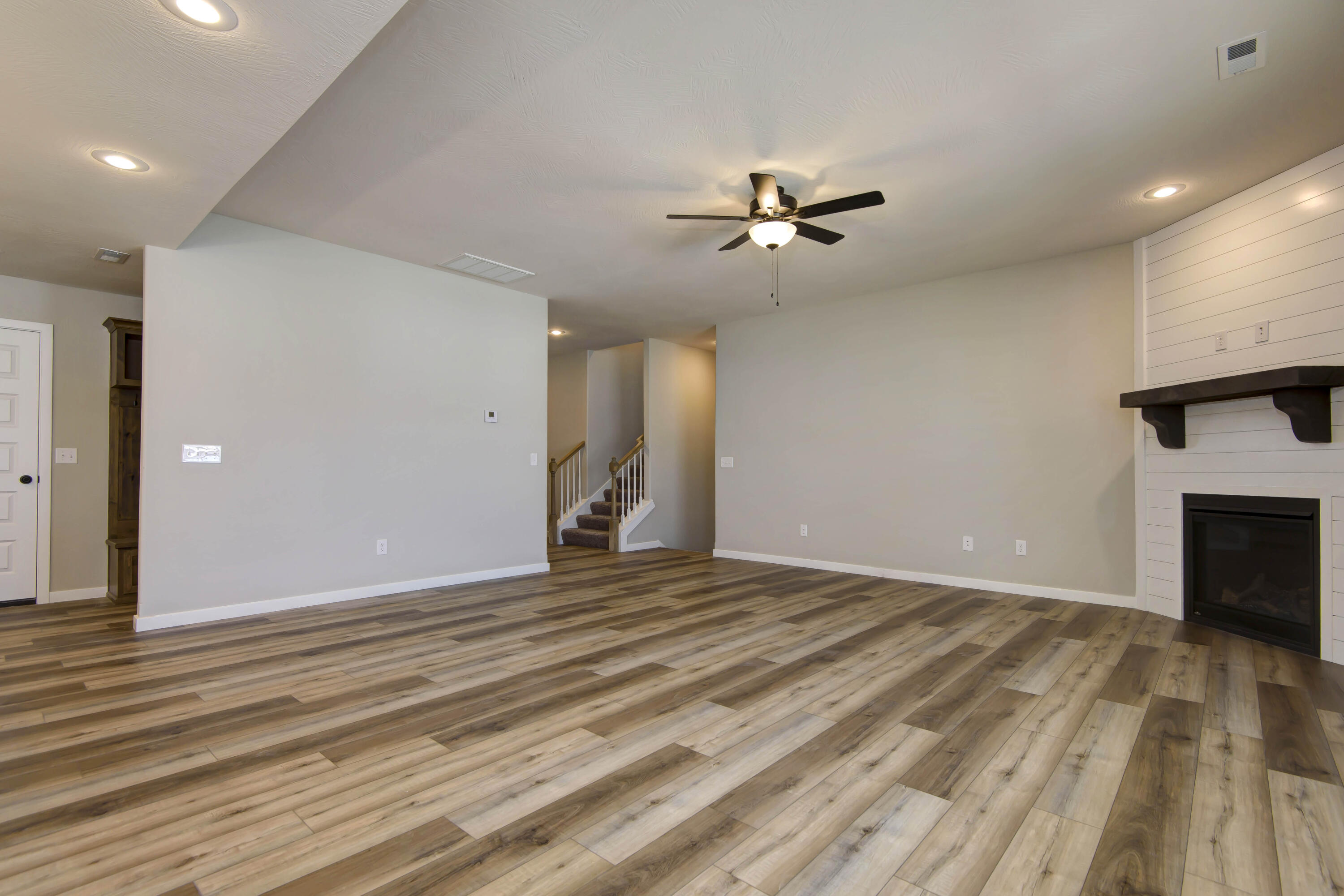 5969 South Canterbury Lane Property Photo 19