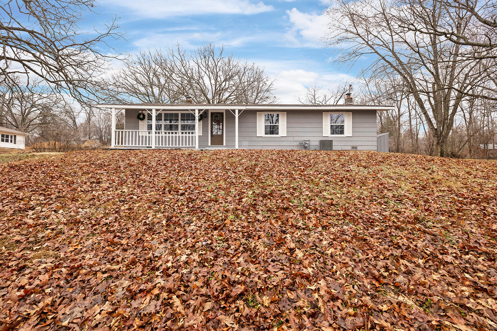 502 Graham Avenue Property Photo 1