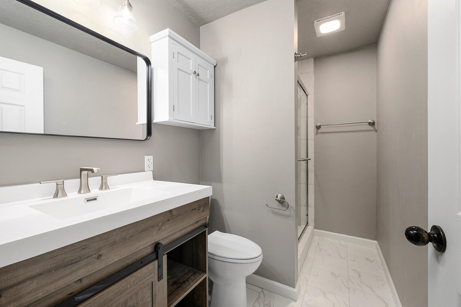 502 Graham Avenue Property Photo 11