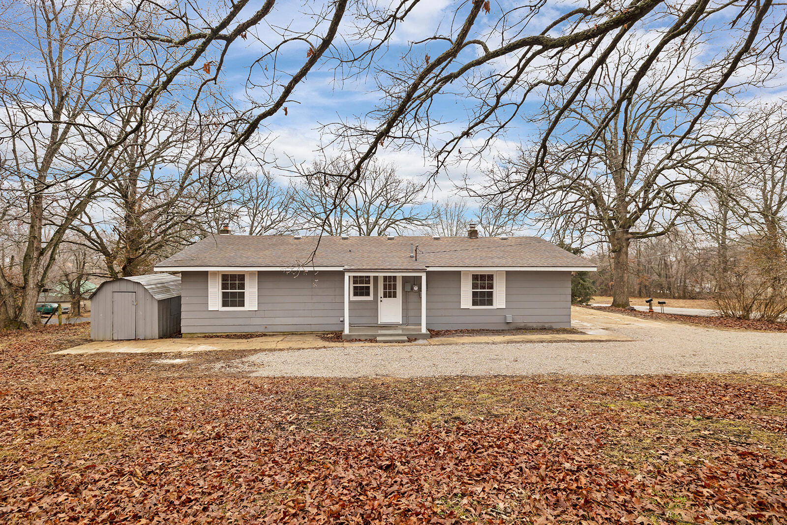 502 Graham Avenue Property Photo 16