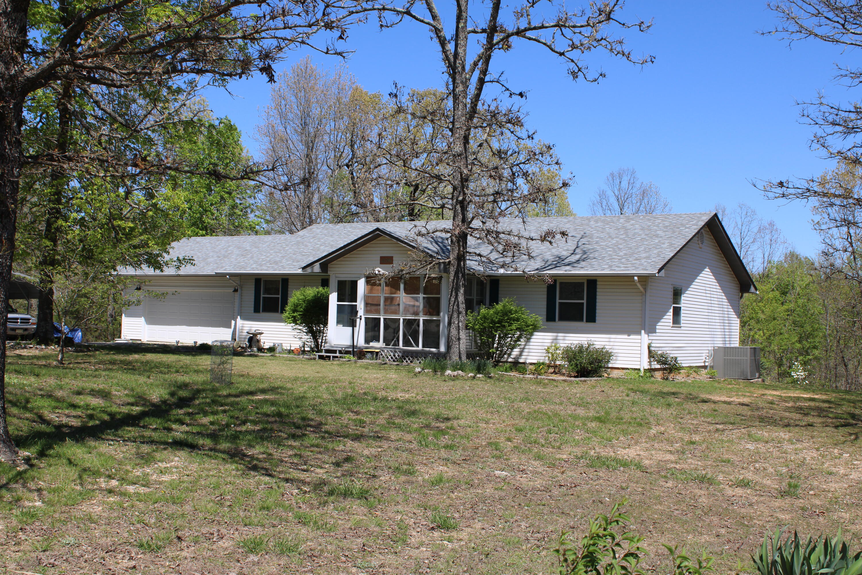 14586 County Road 9290 Property Photo 2