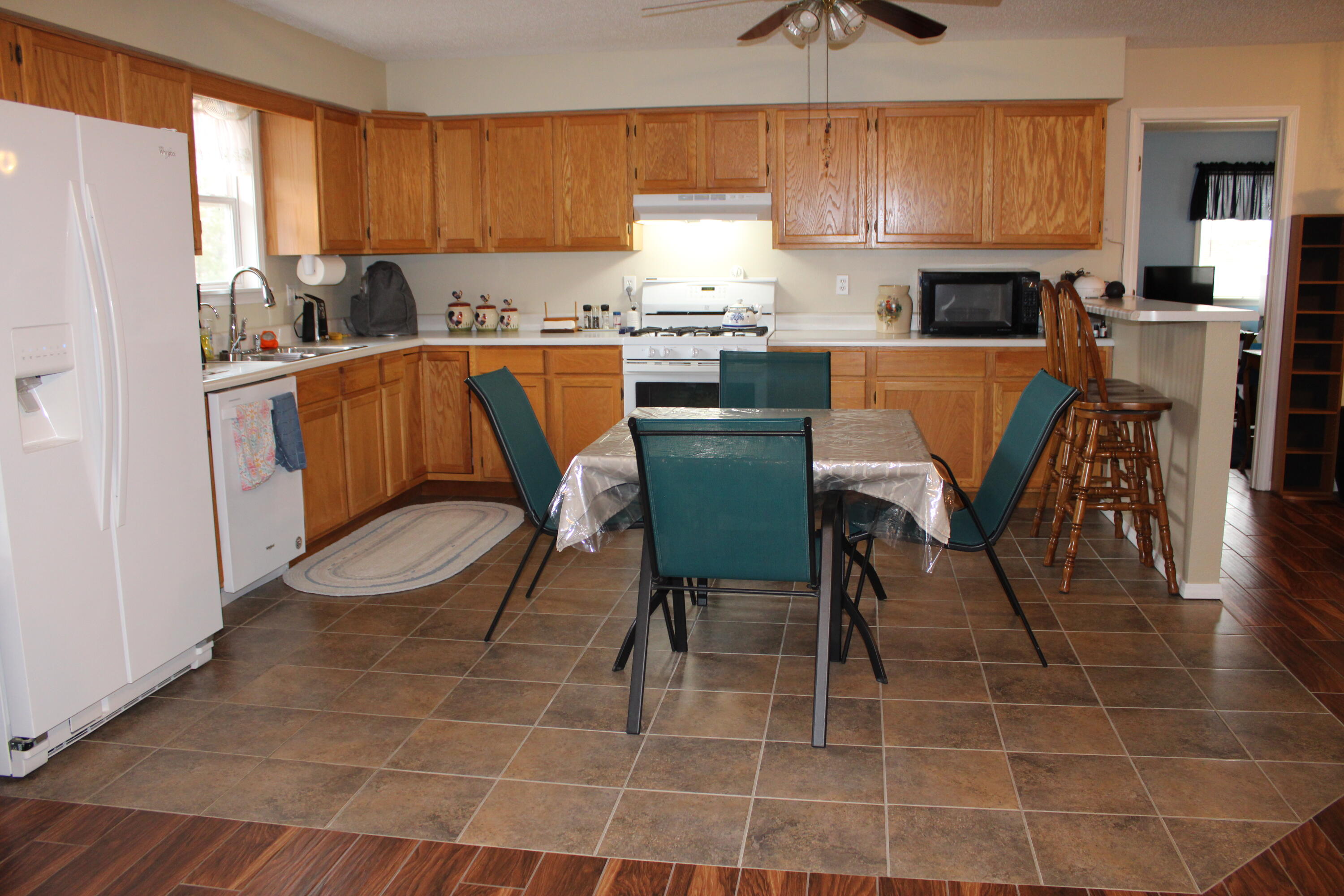 14586 County Road 9290 Property Photo 11