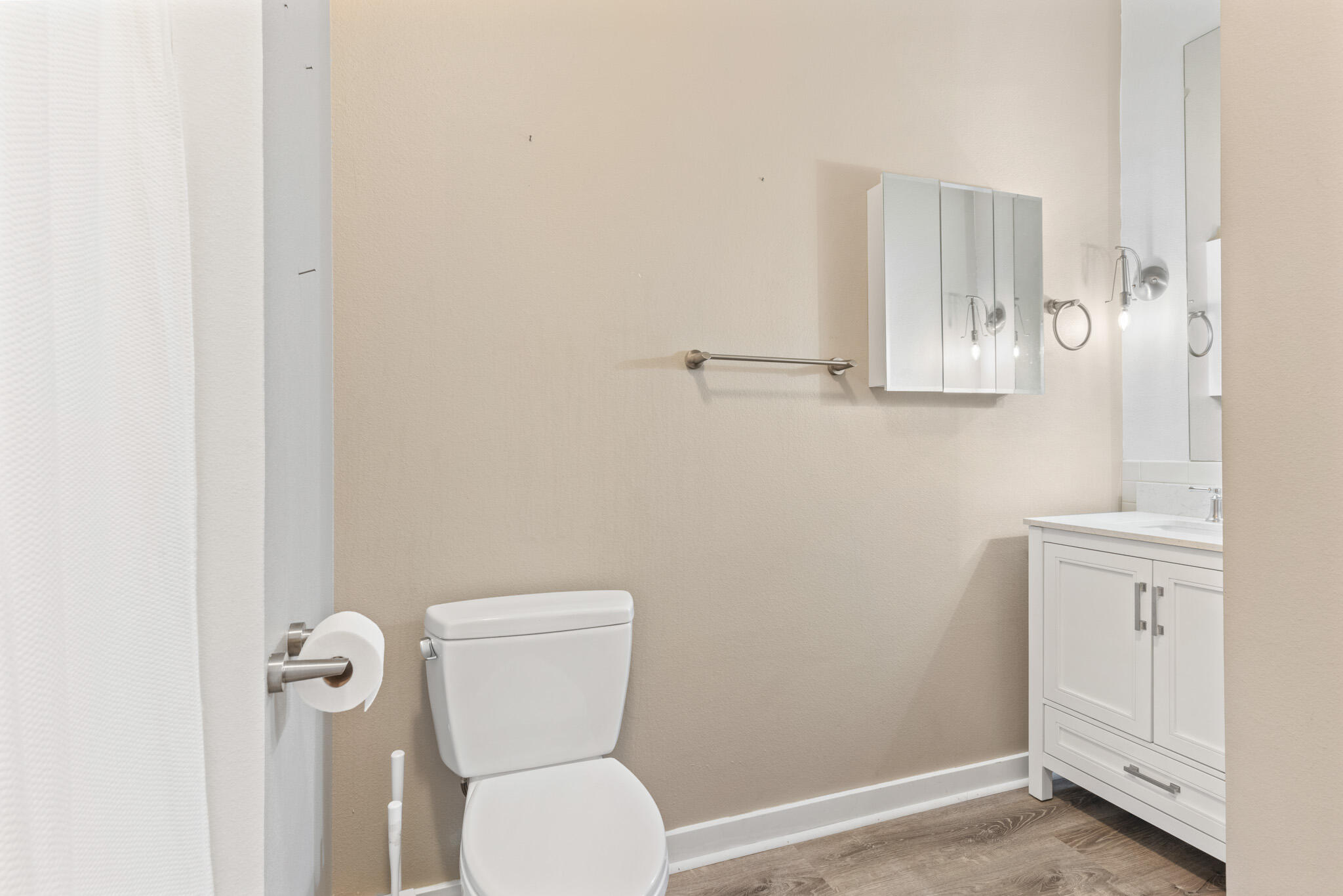 623 West Walnut Street Property Photo 16