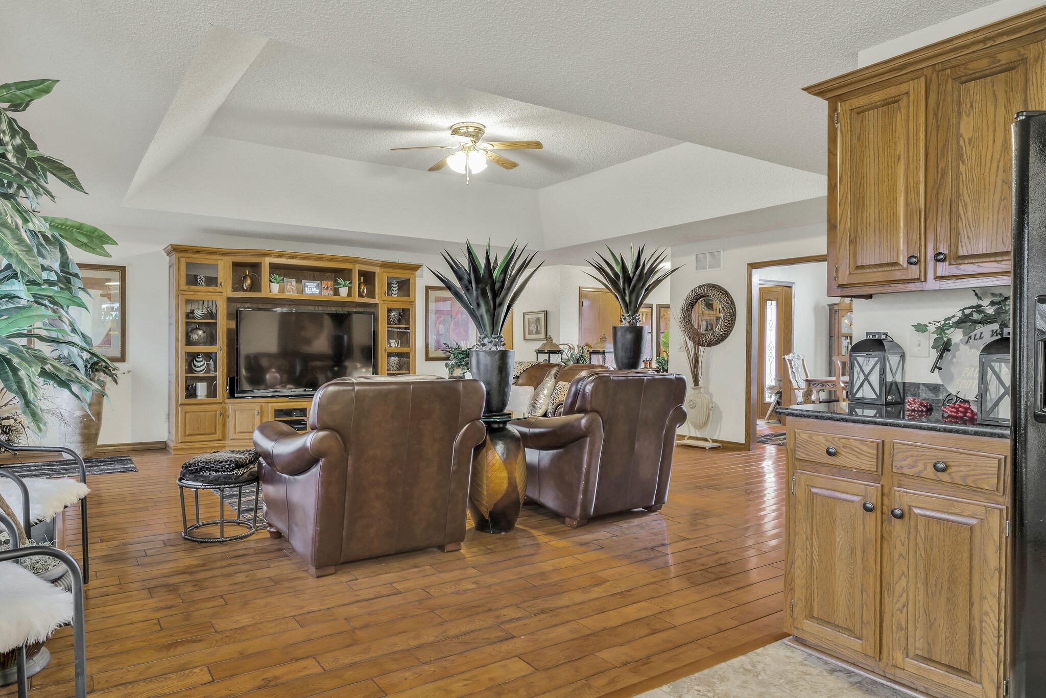 416 Ravenwood Circle Property Photo 13