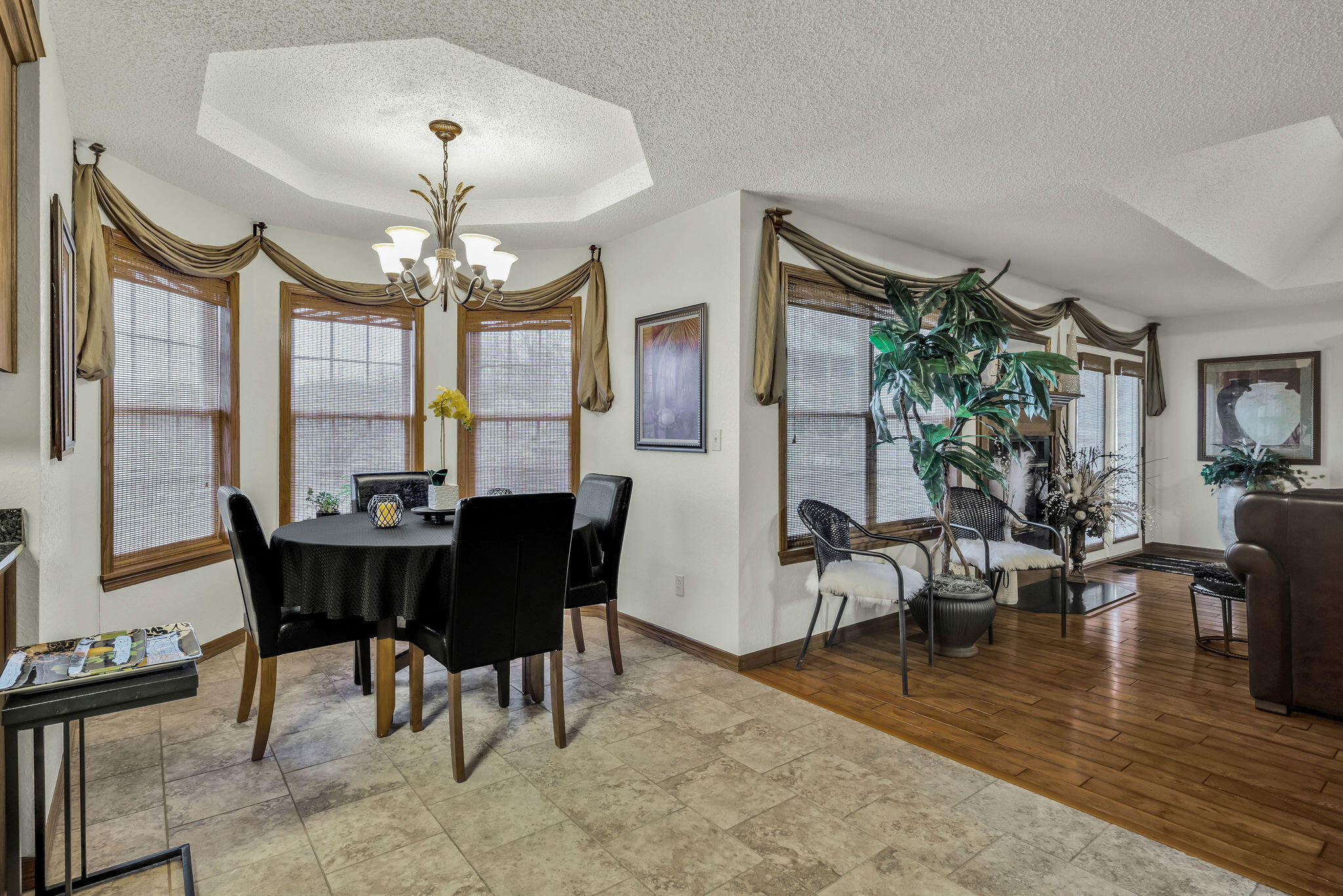 416 Ravenwood Circle Property Photo 14