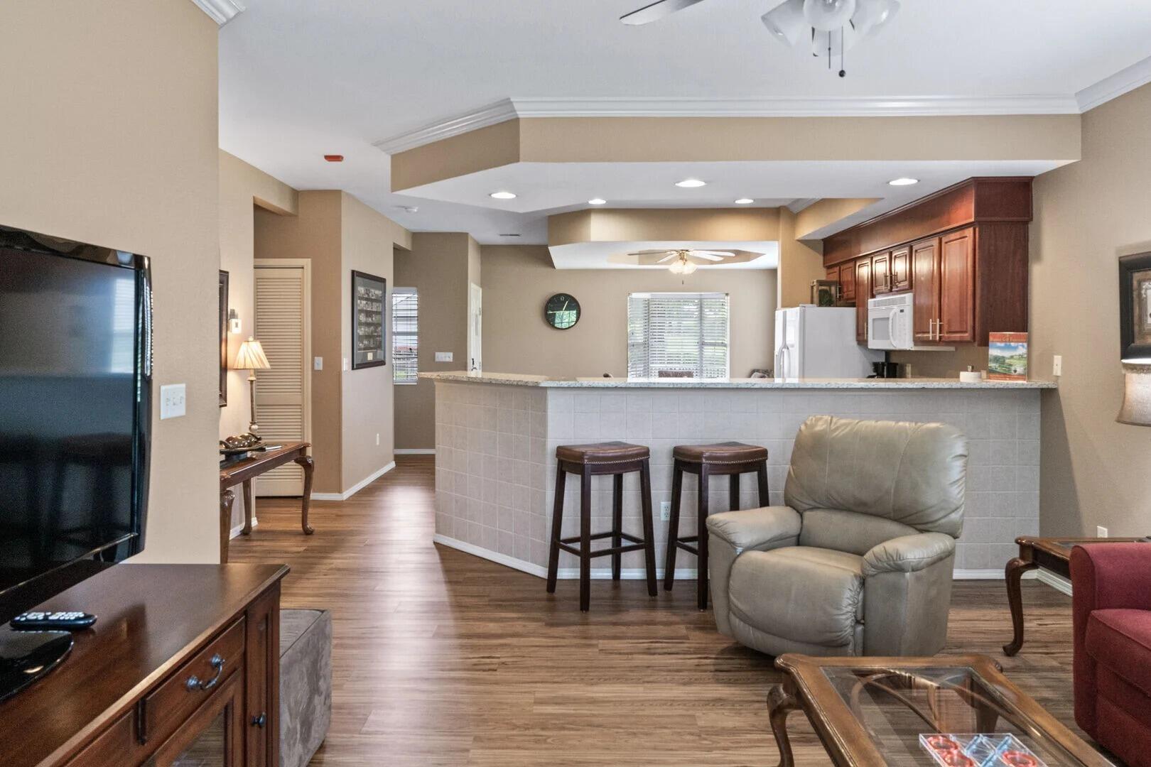 300 Glory Road Property Photo 4