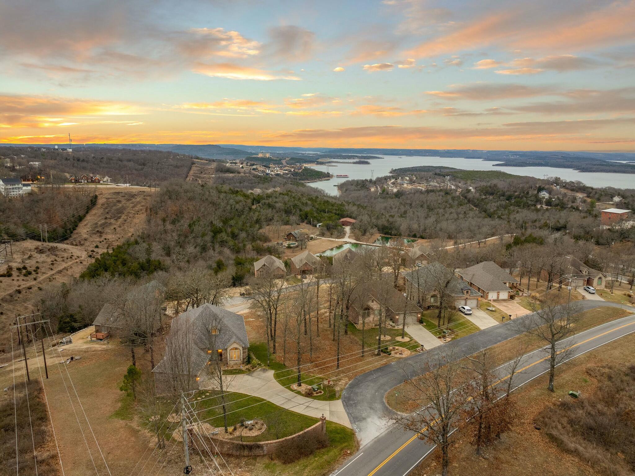 18 Southwind Circle Property Photo 7