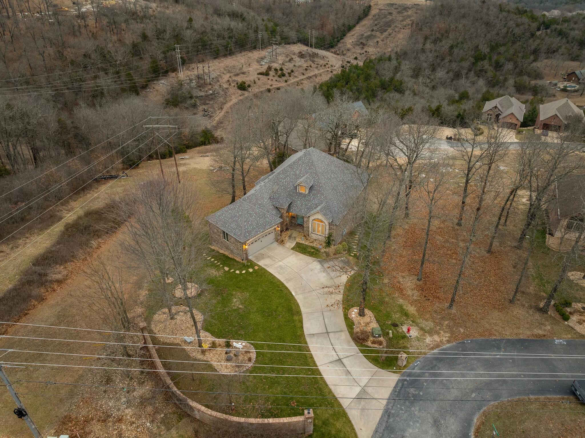 18 Southwind Circle Property Photo 8