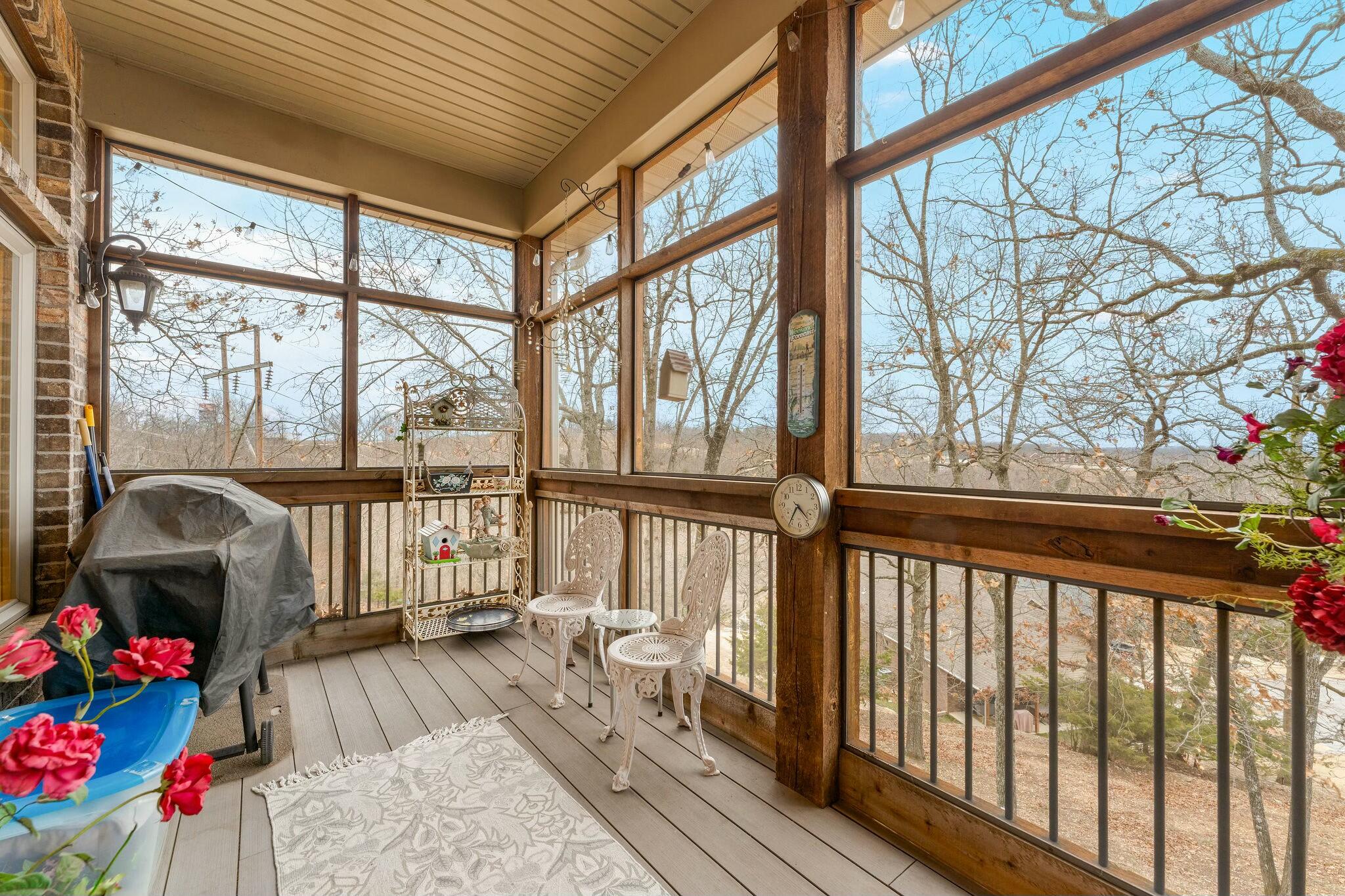 18 Southwind Circle Property Photo 16