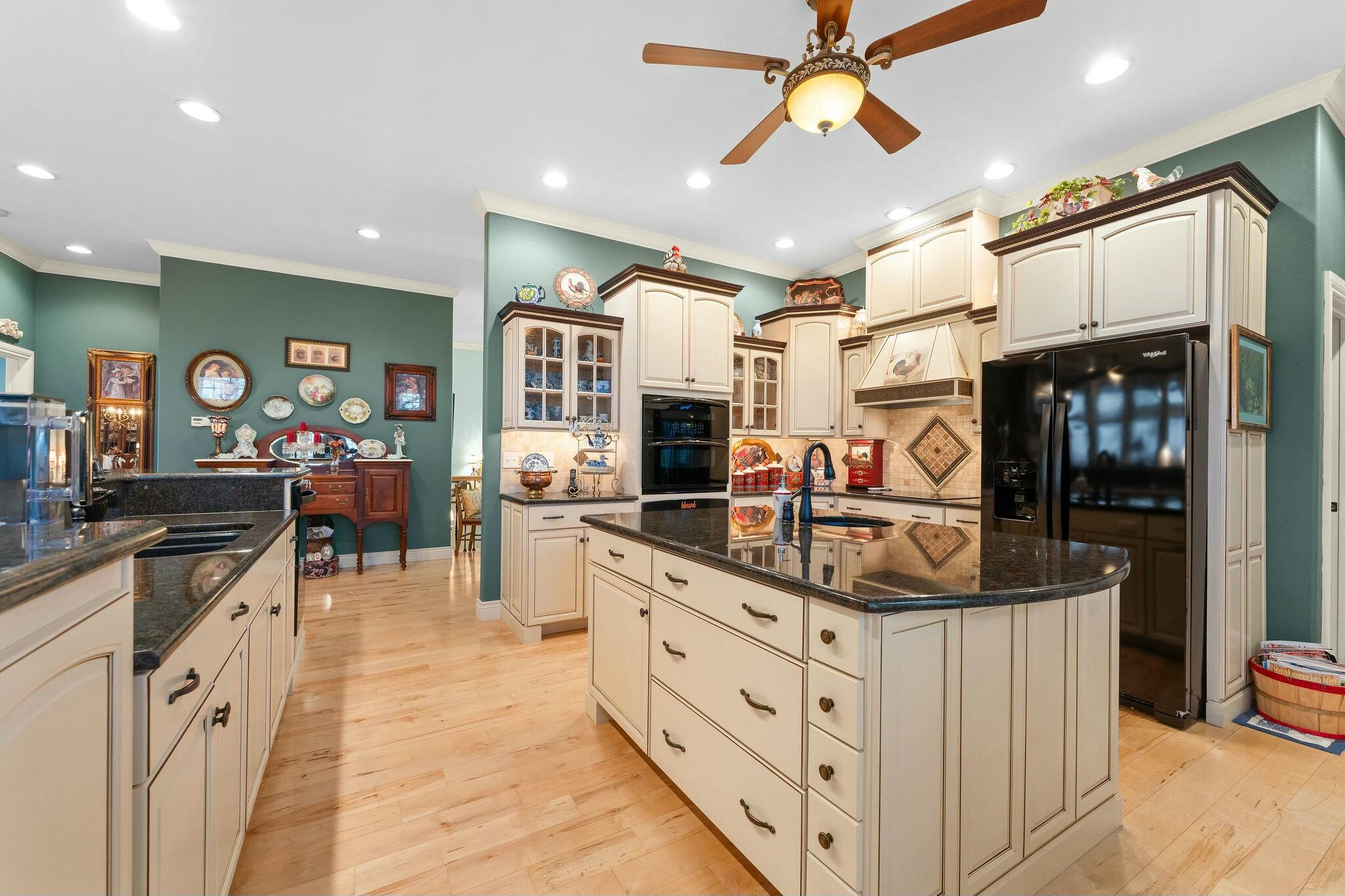 18 Southwind Circle Property Photo 25