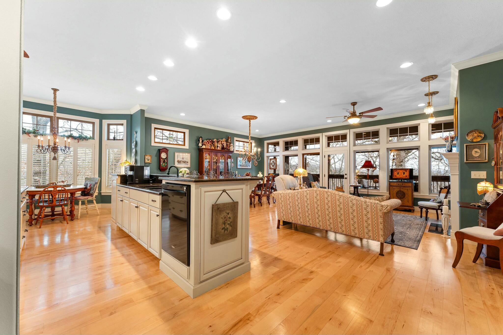 18 Southwind Circle Property Photo 31