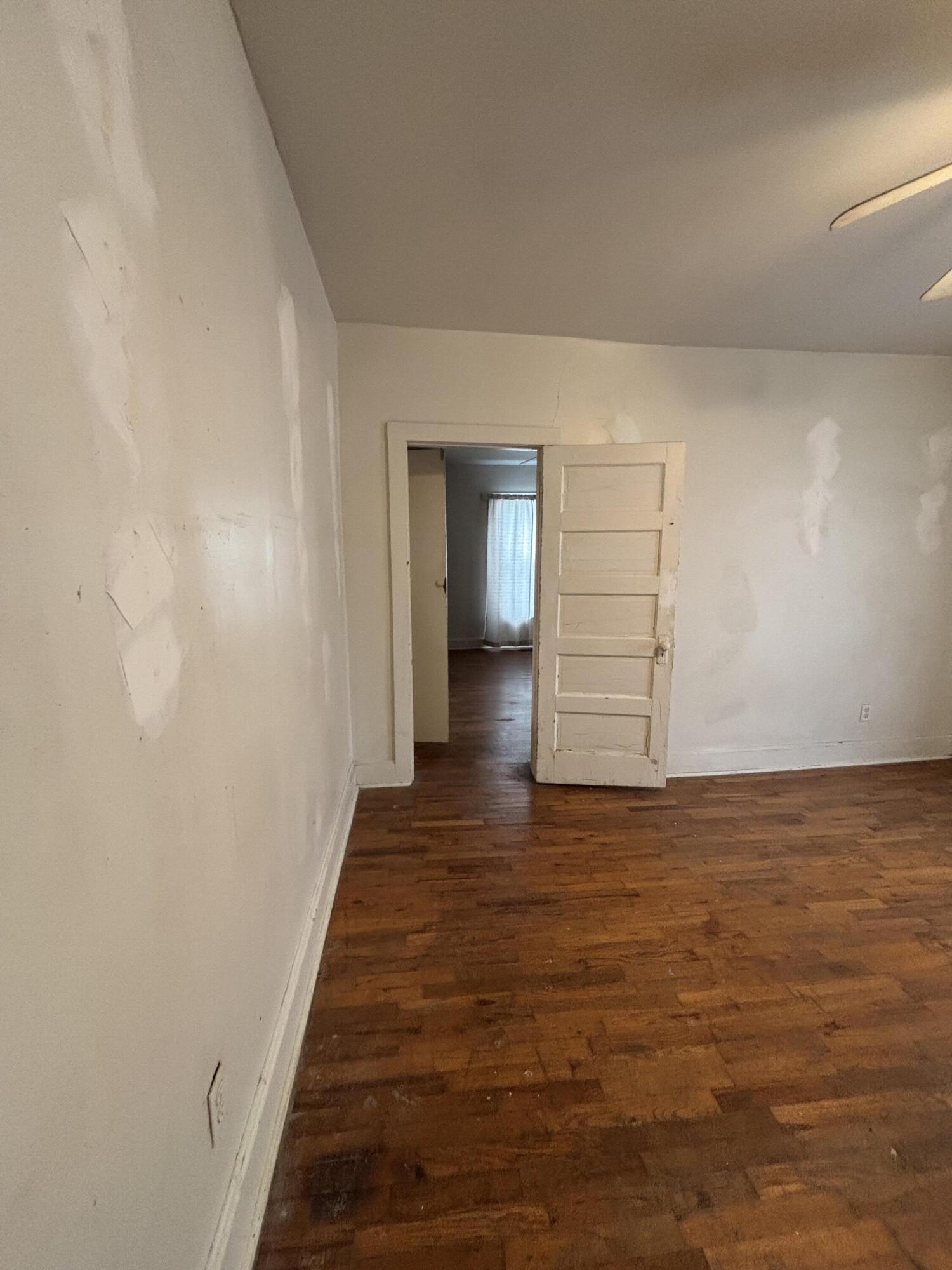 1311 West Florida Street Property Photo 5
