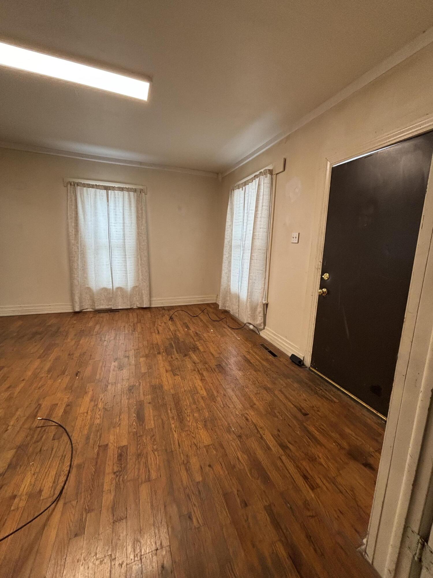 1311 West Florida Street Property Photo 10