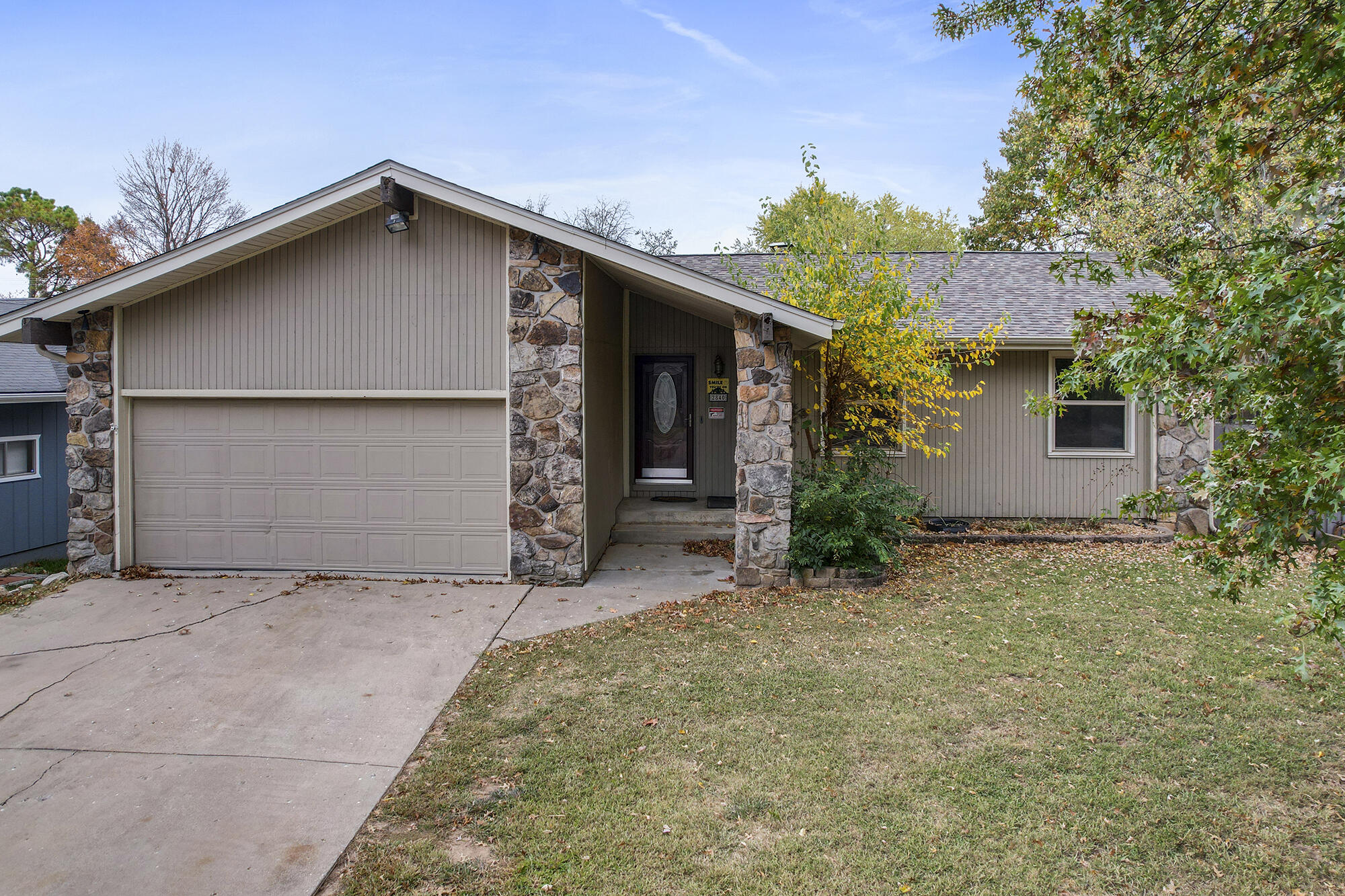 Linwood Square Real Estate Listings Main Image