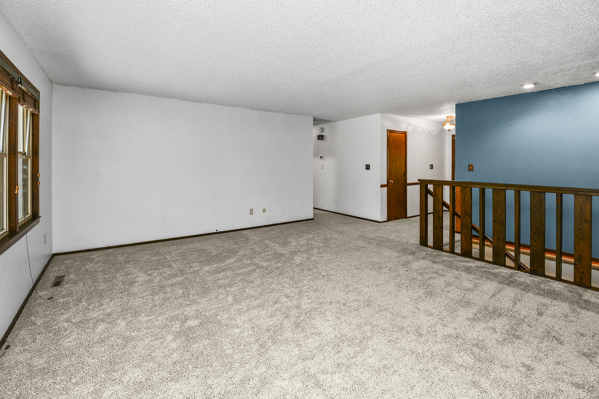 2840 East Linwood Street Property Photo 14