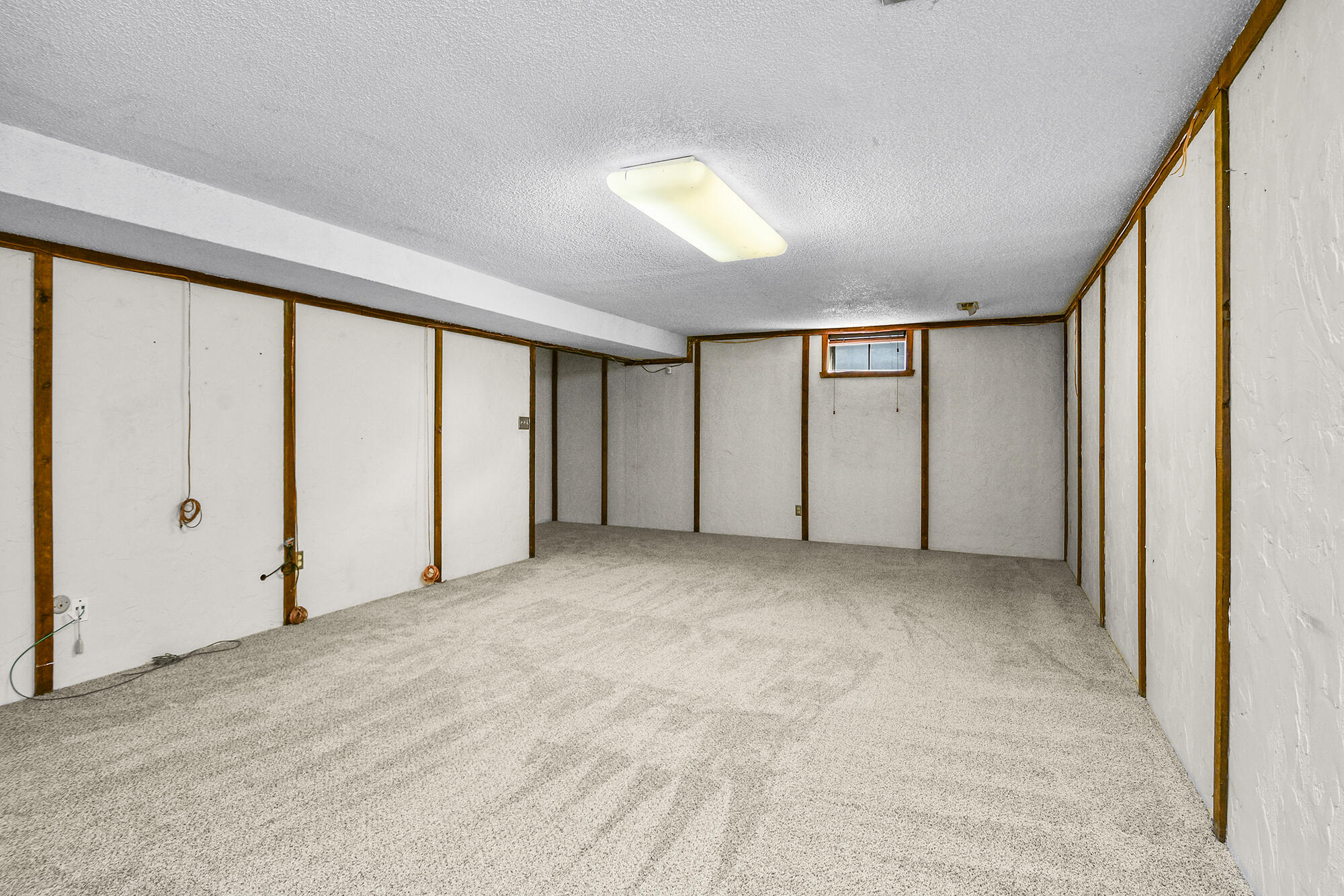 2840 East Linwood Street Property Photo 27