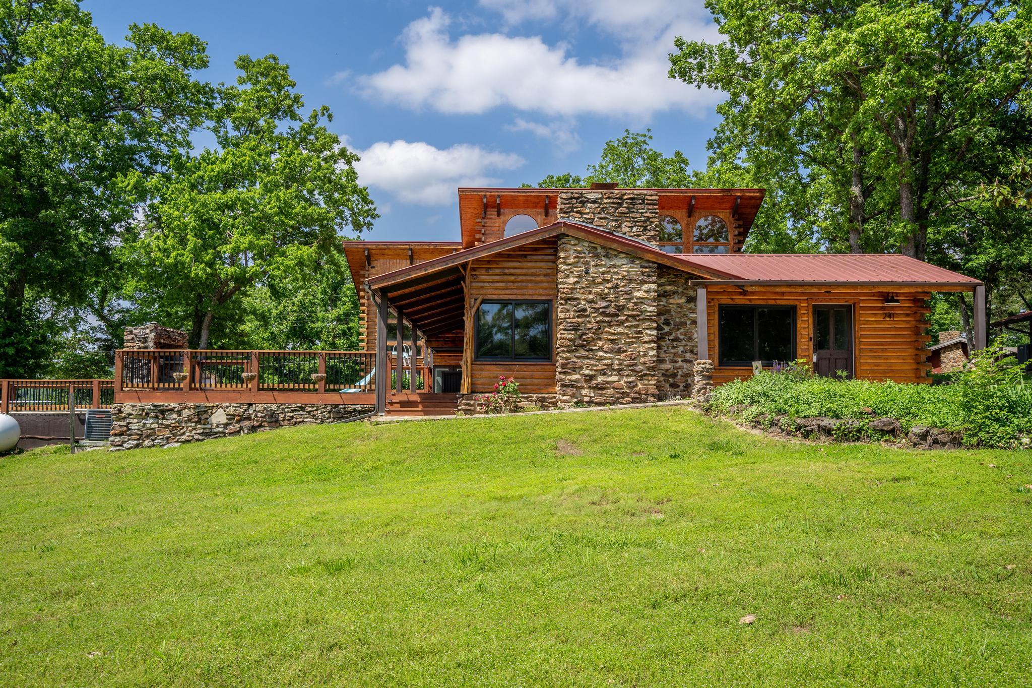 241 Nine Center Court Property Photo 49