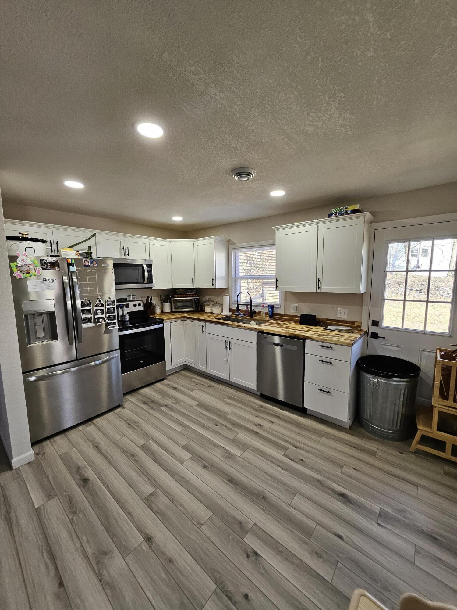 103 Opal Street Property Photo 5