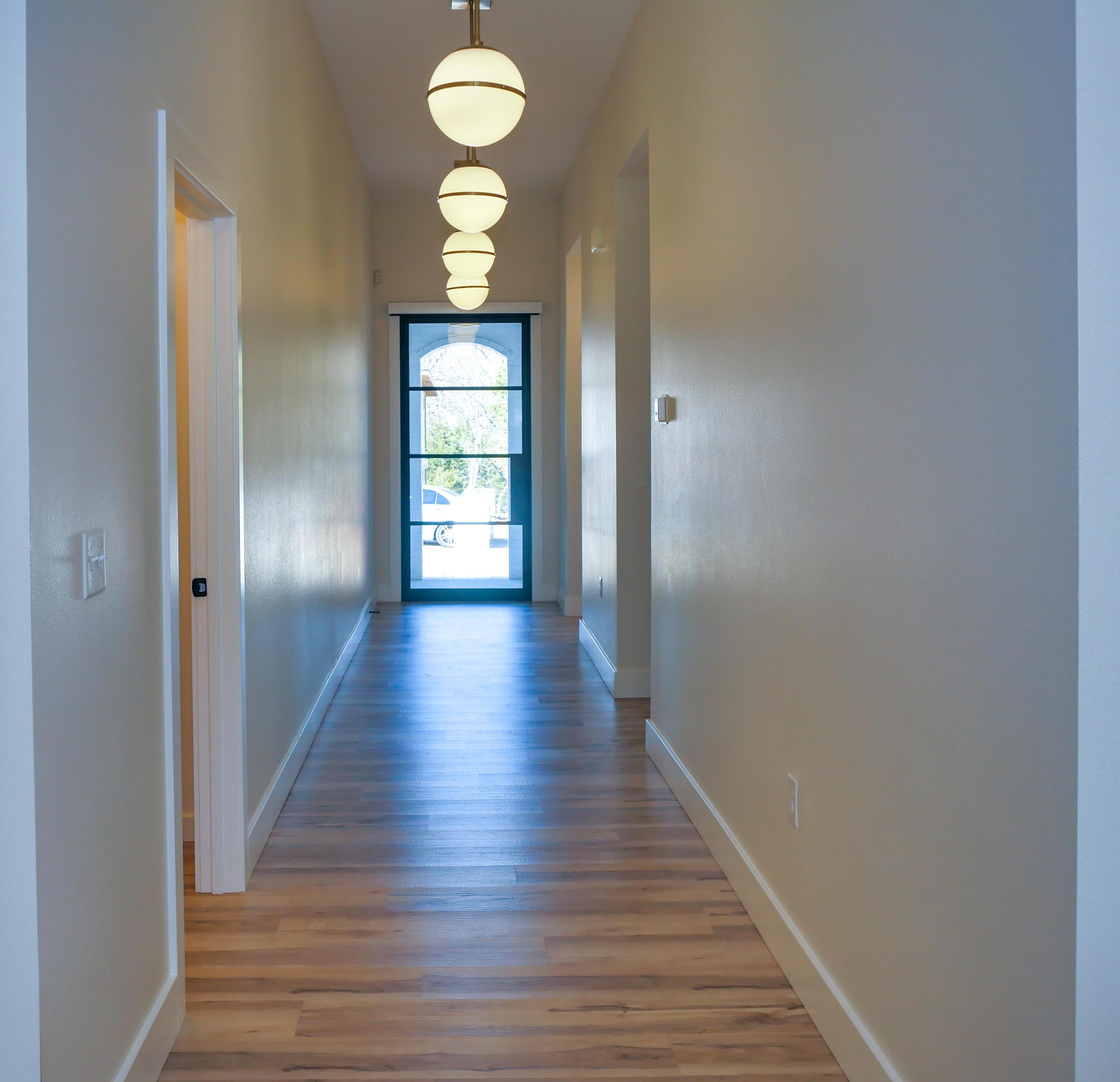 3738 East Woodhue Street Property Photo 8