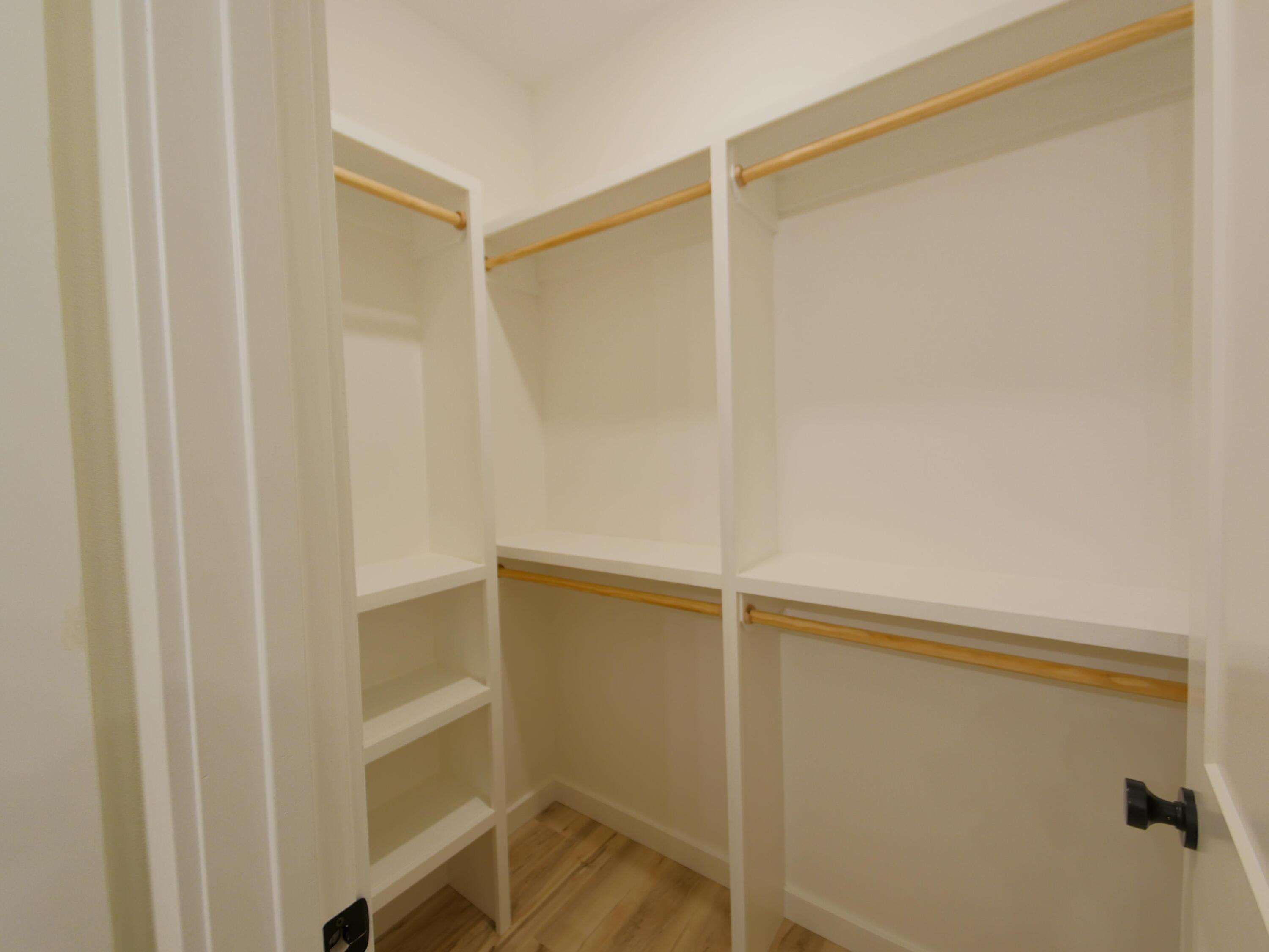 3738 East Woodhue Street Property Photo 20
