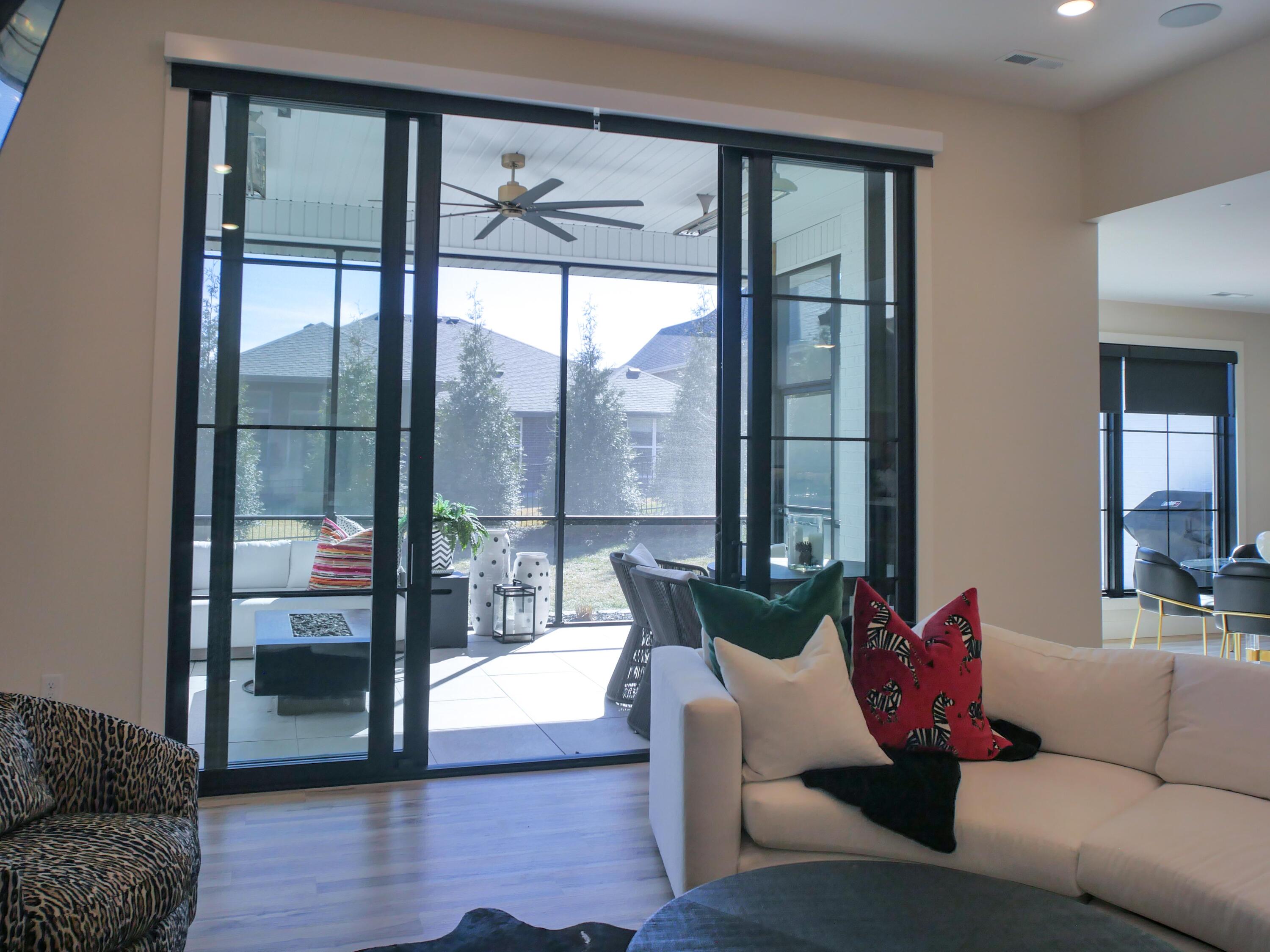 3738 East Woodhue Street Property Photo 35