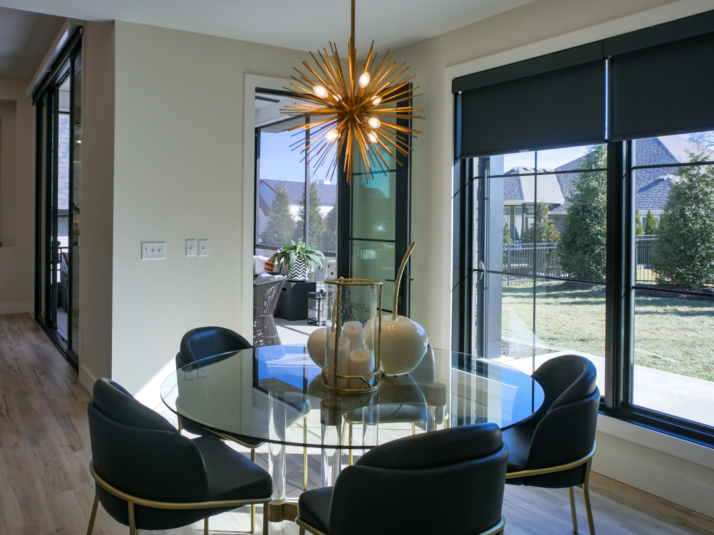 3738 East Woodhue Street Property Photo 47