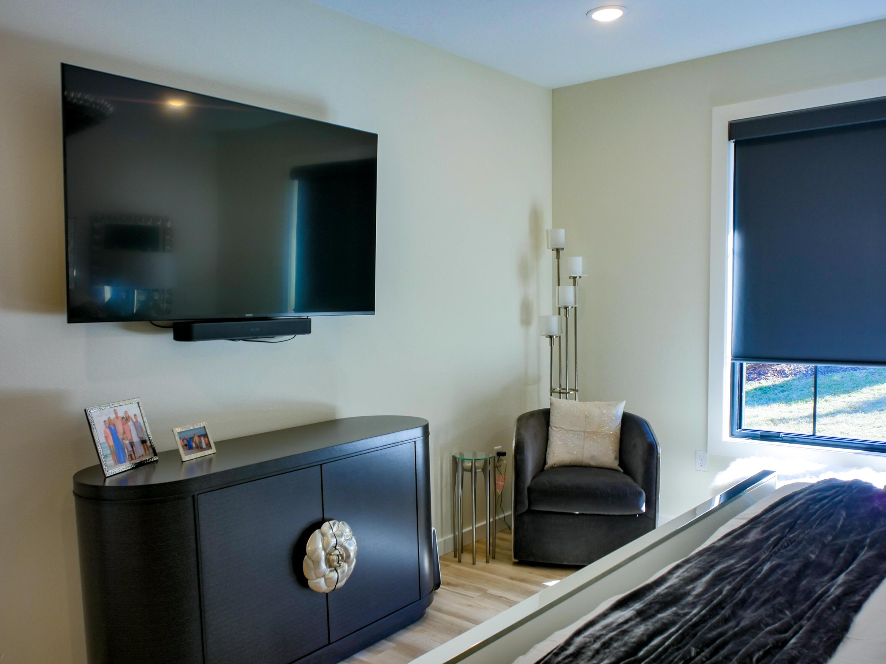 3738 East Woodhue Street Property Photo 69