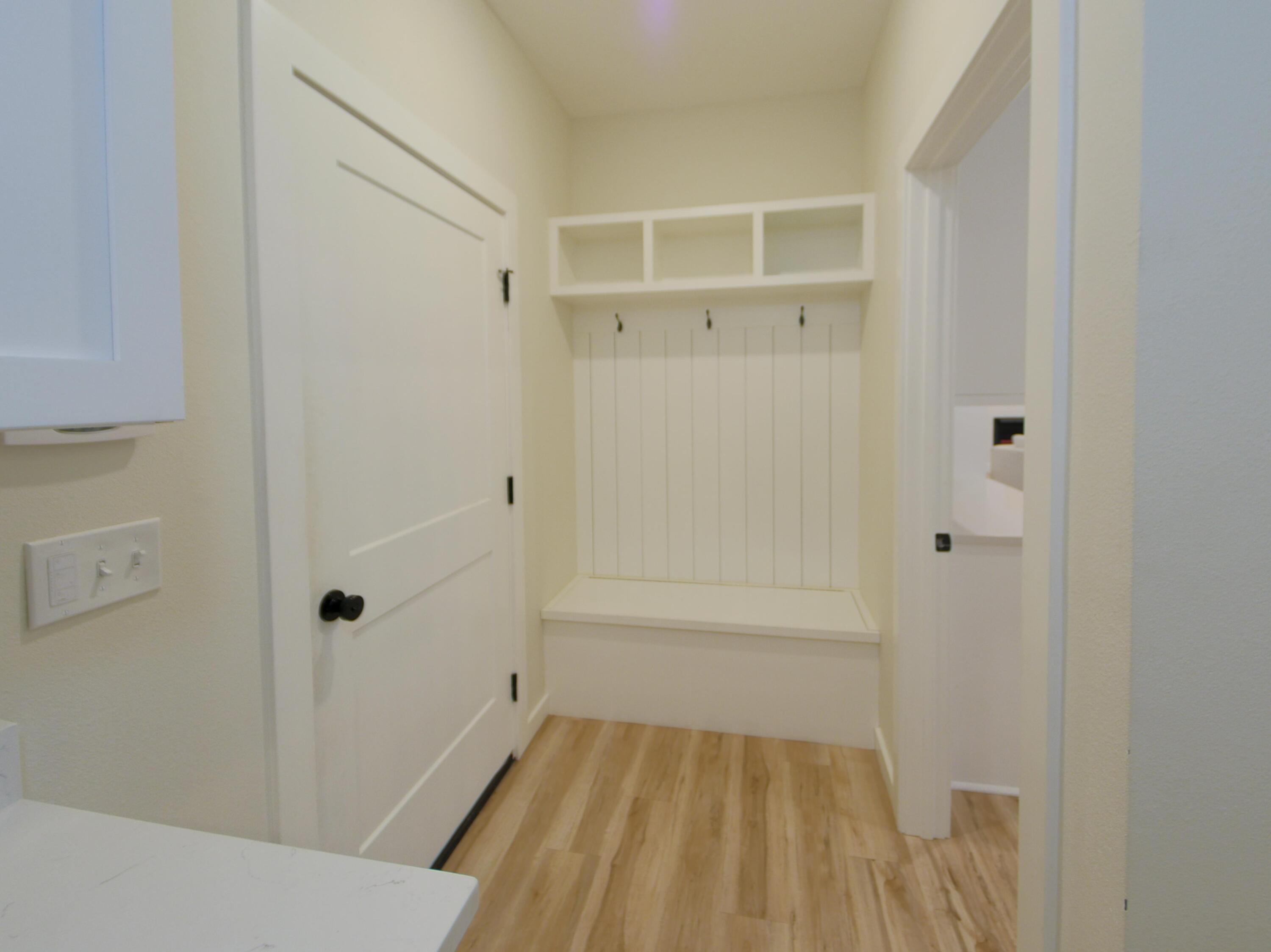 3738 East Woodhue Street Property Photo 87
