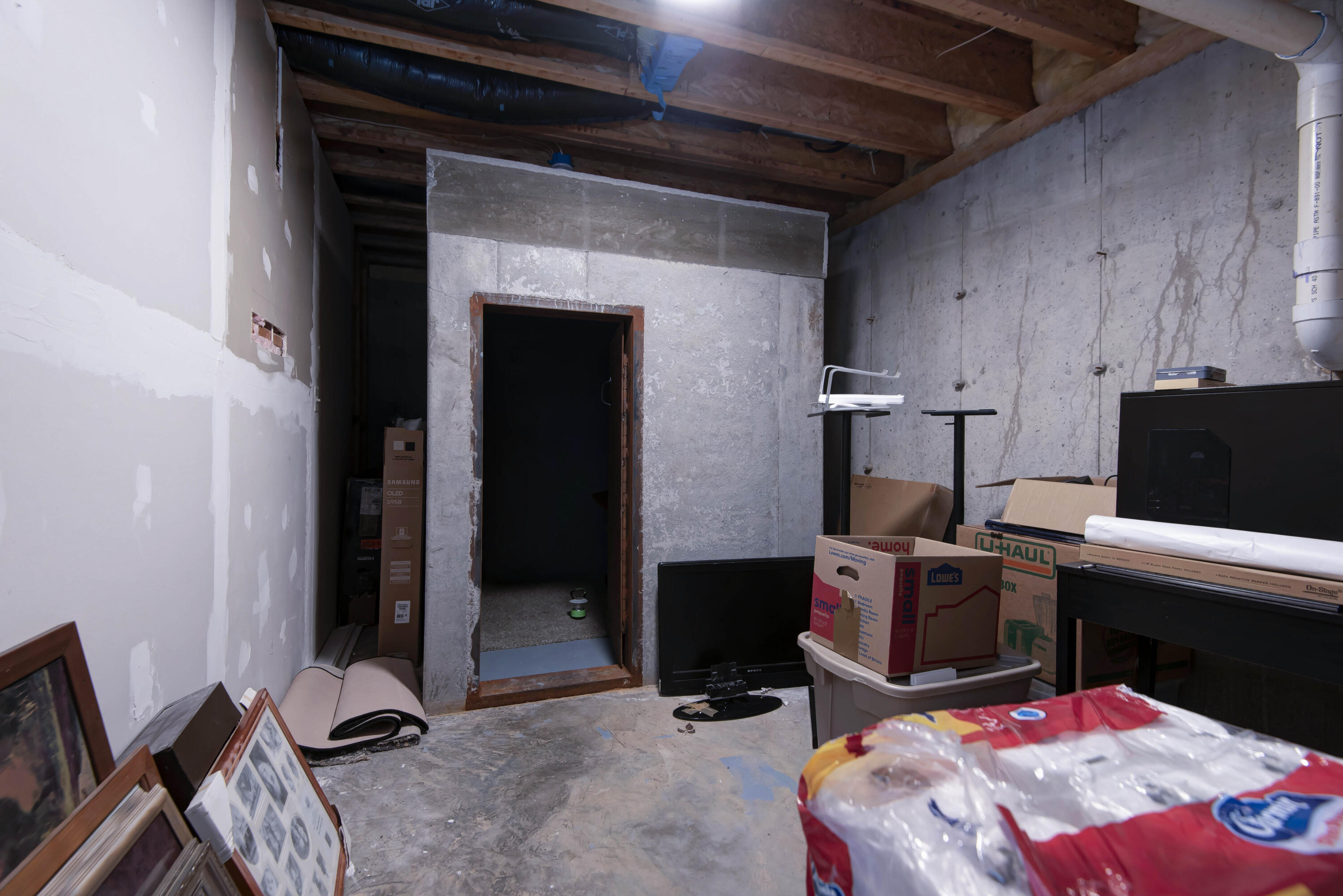 422 East Grace Street Property Photo 34