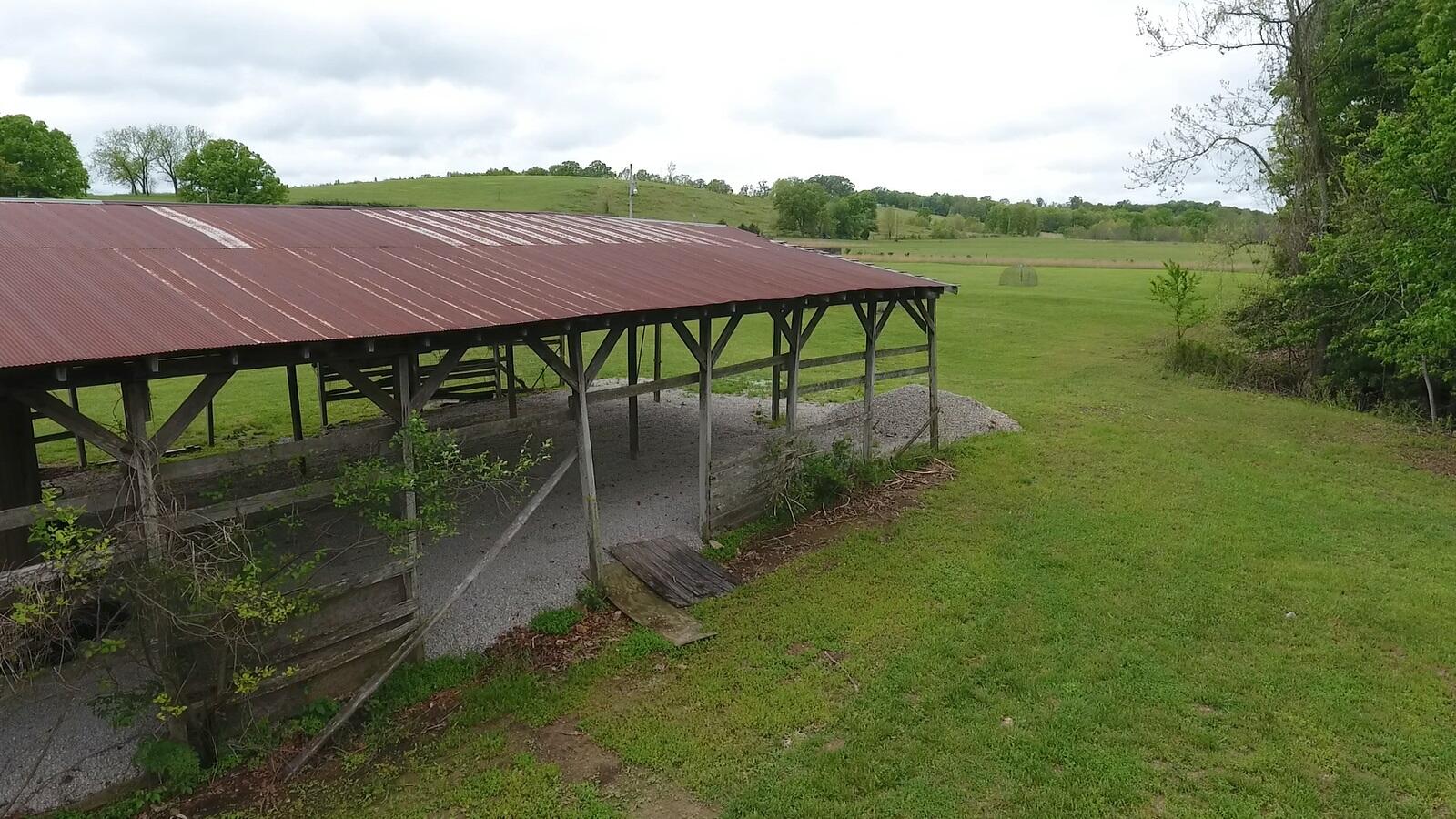 1395 South State Route137 Property Photo 7
